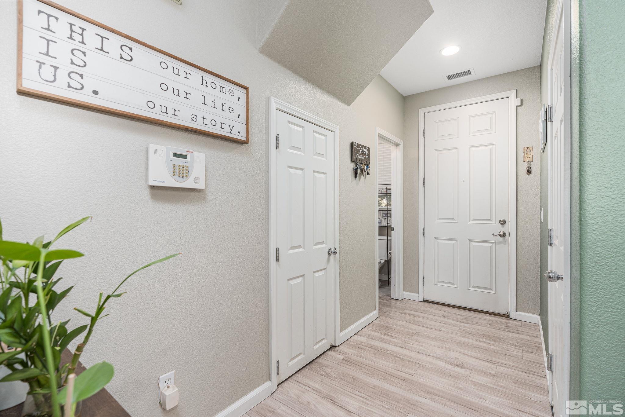 Photo #4: 240011881 Listing 