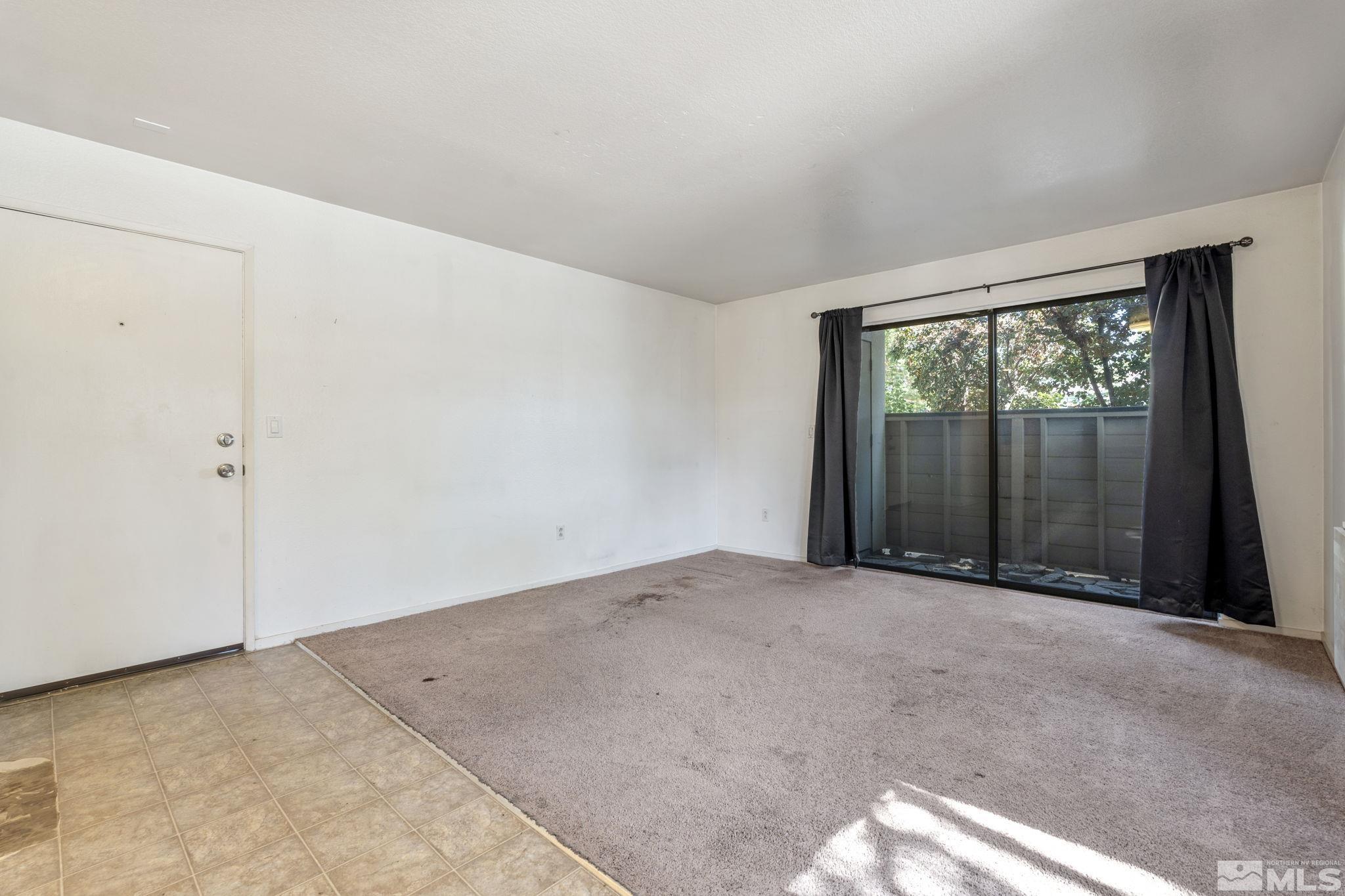 Photo #5: 240011984 Listing 