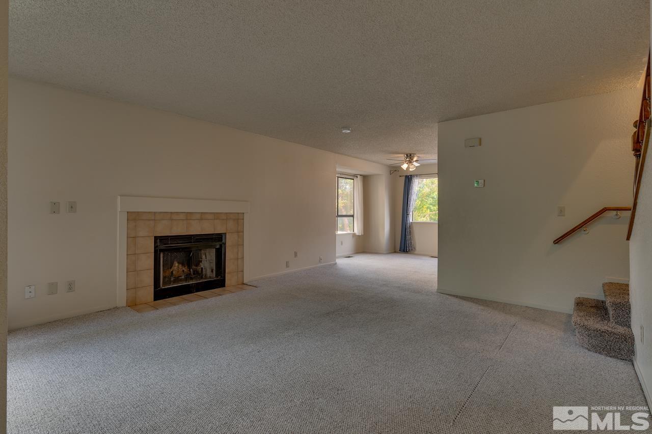 Photo #4: 240012155 Listing 