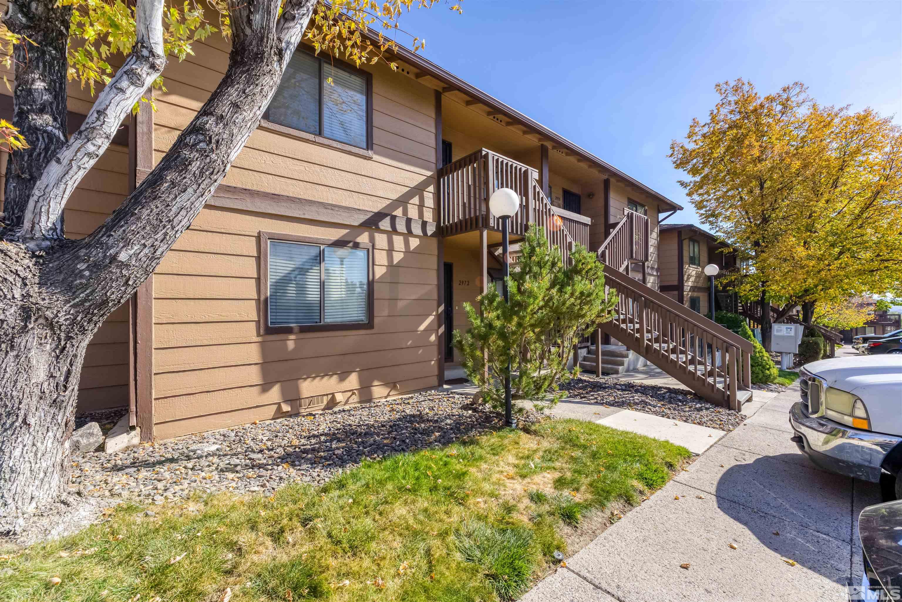 Photo #2: 240012194 Listing 