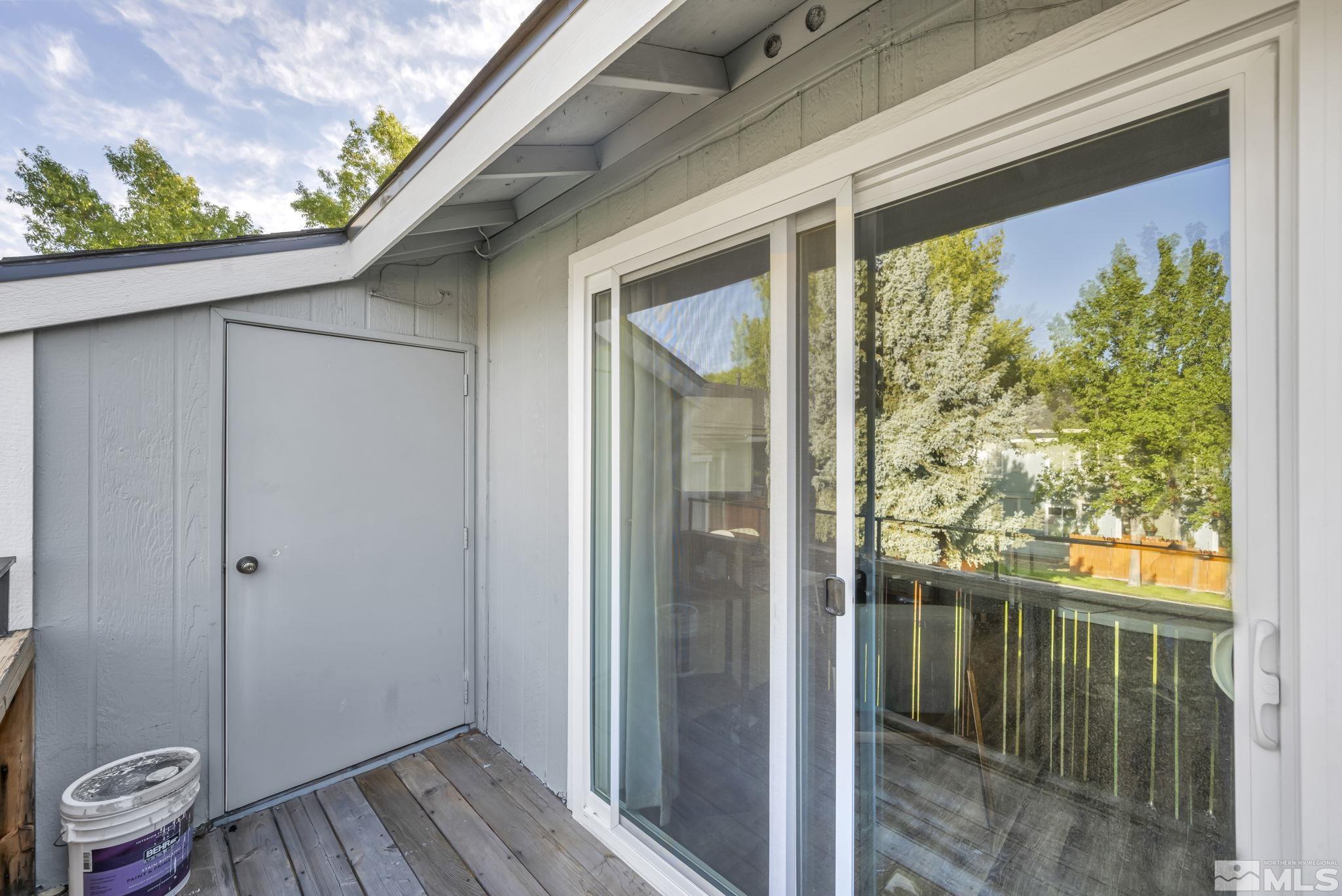 Photo #3: 240012453 Listing 