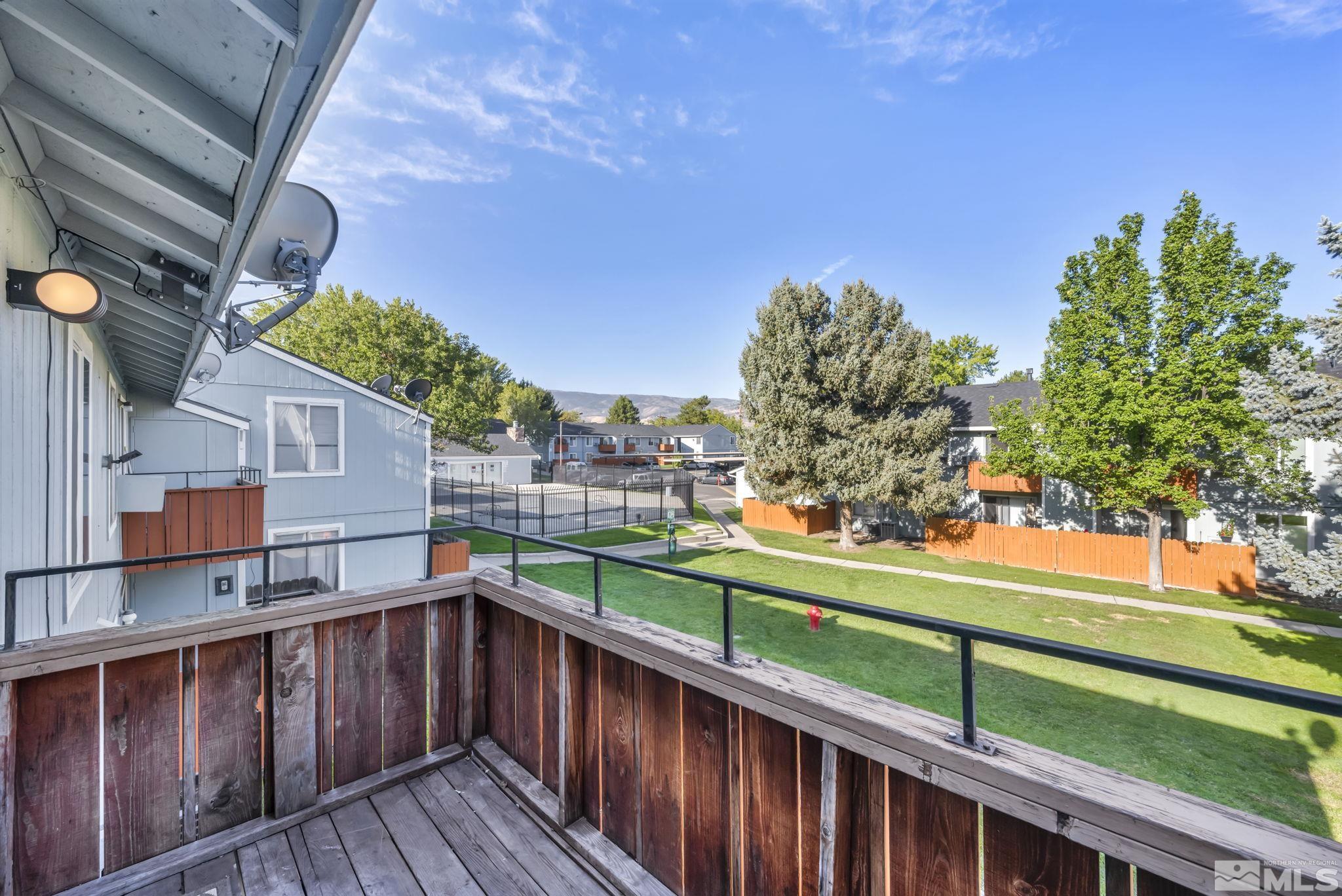 Photo #4: 240012453 Listing: Photo #4