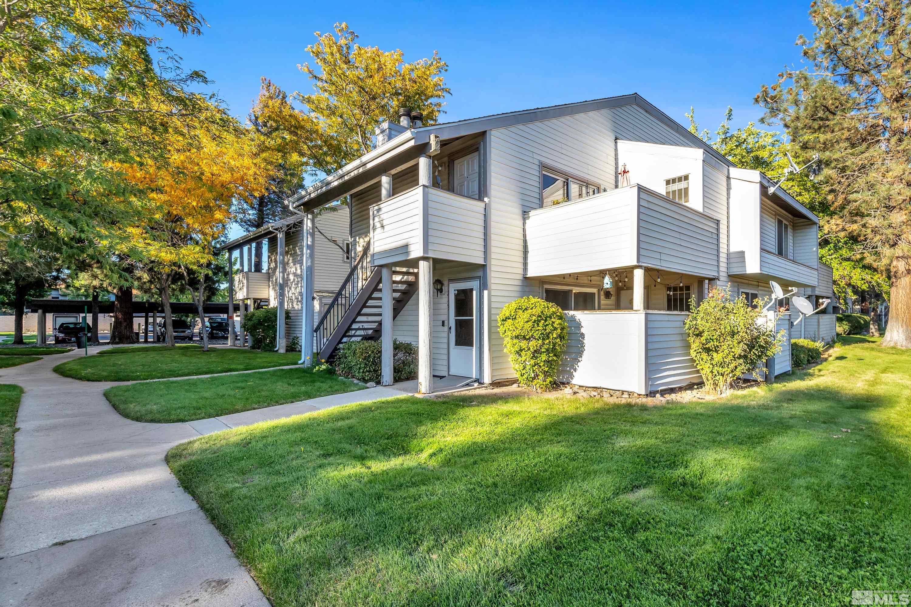 Photo #2: 240012545 Listing 