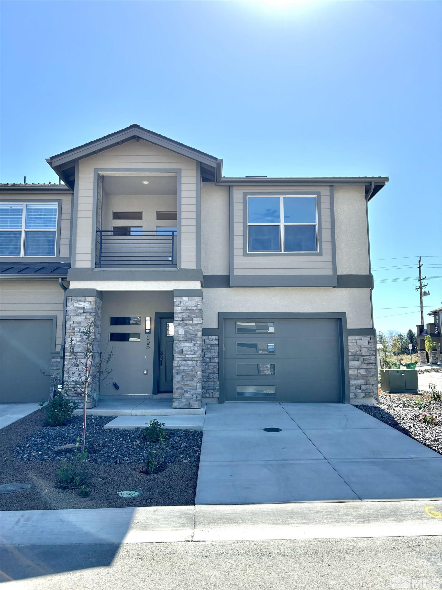 More Details about MLS # 240012611 : 455 DUBLIN STREET