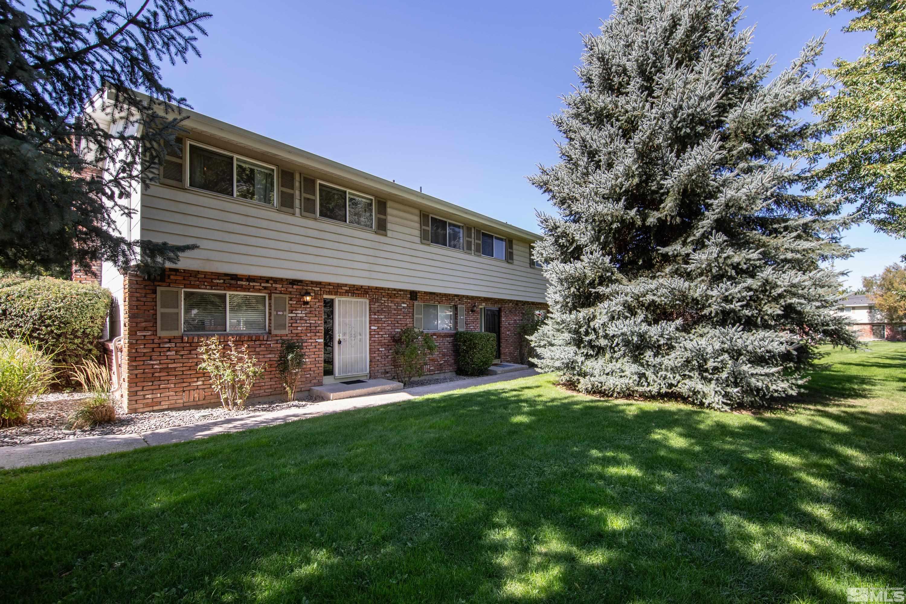Photo #3: 240012745 Listing 
