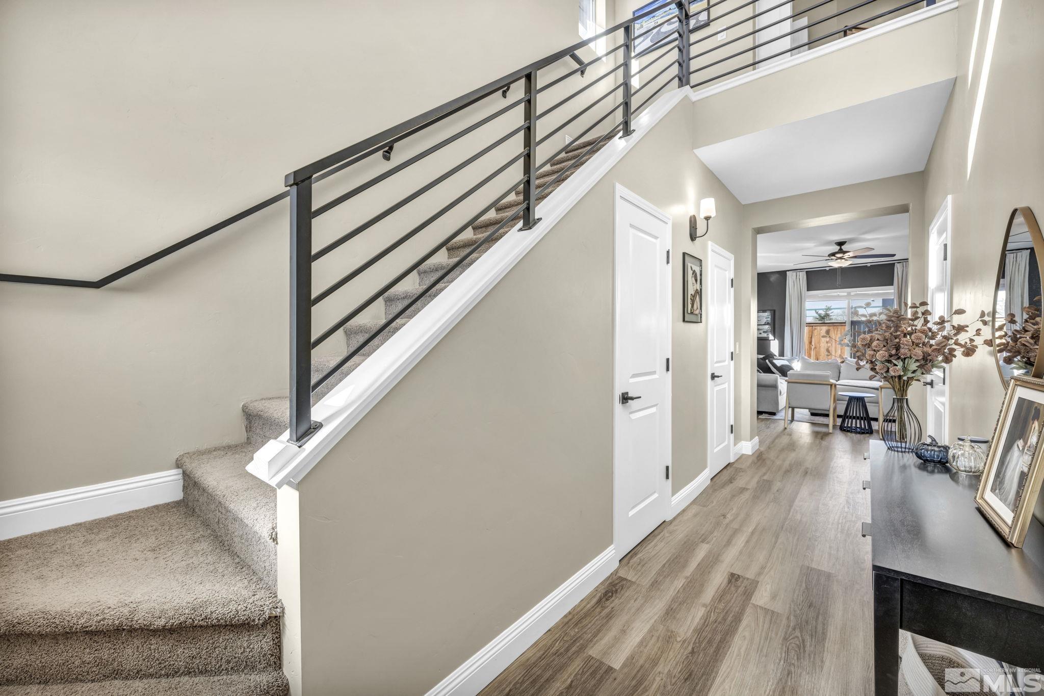 Photo #3: 240012749 Listing 