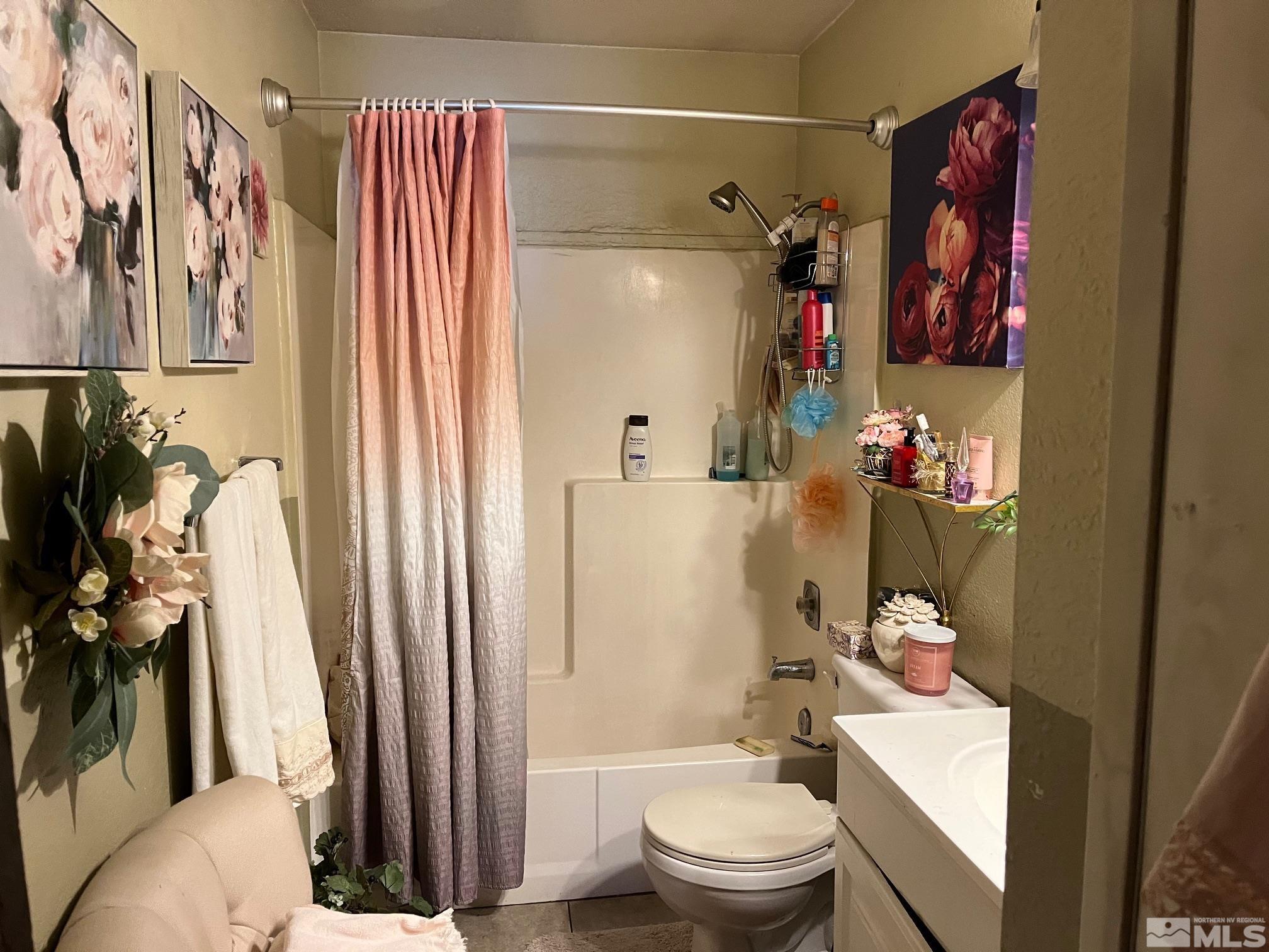 Photo #9: 240012760 Listing: Photo #9