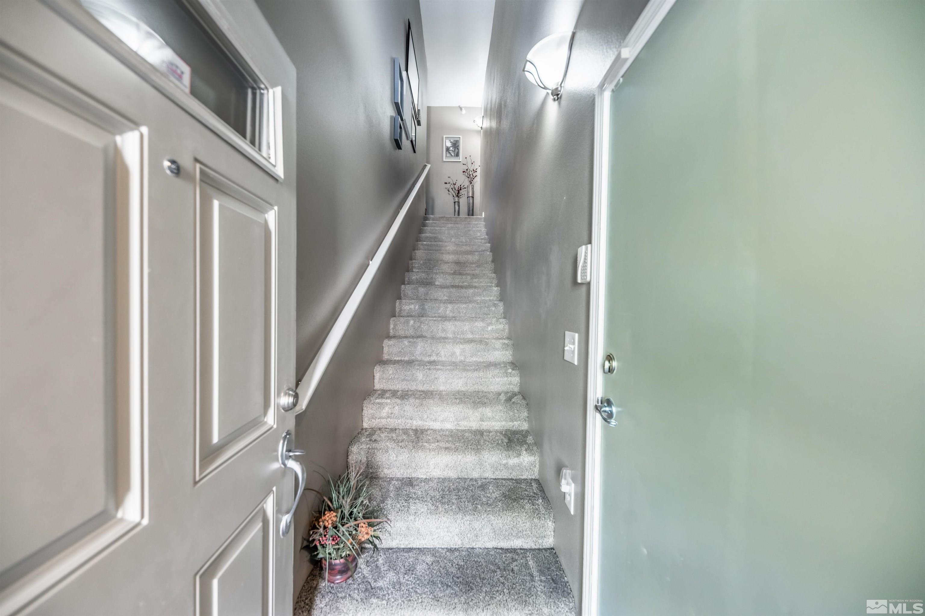 Photo #5: 240012817 Listing 