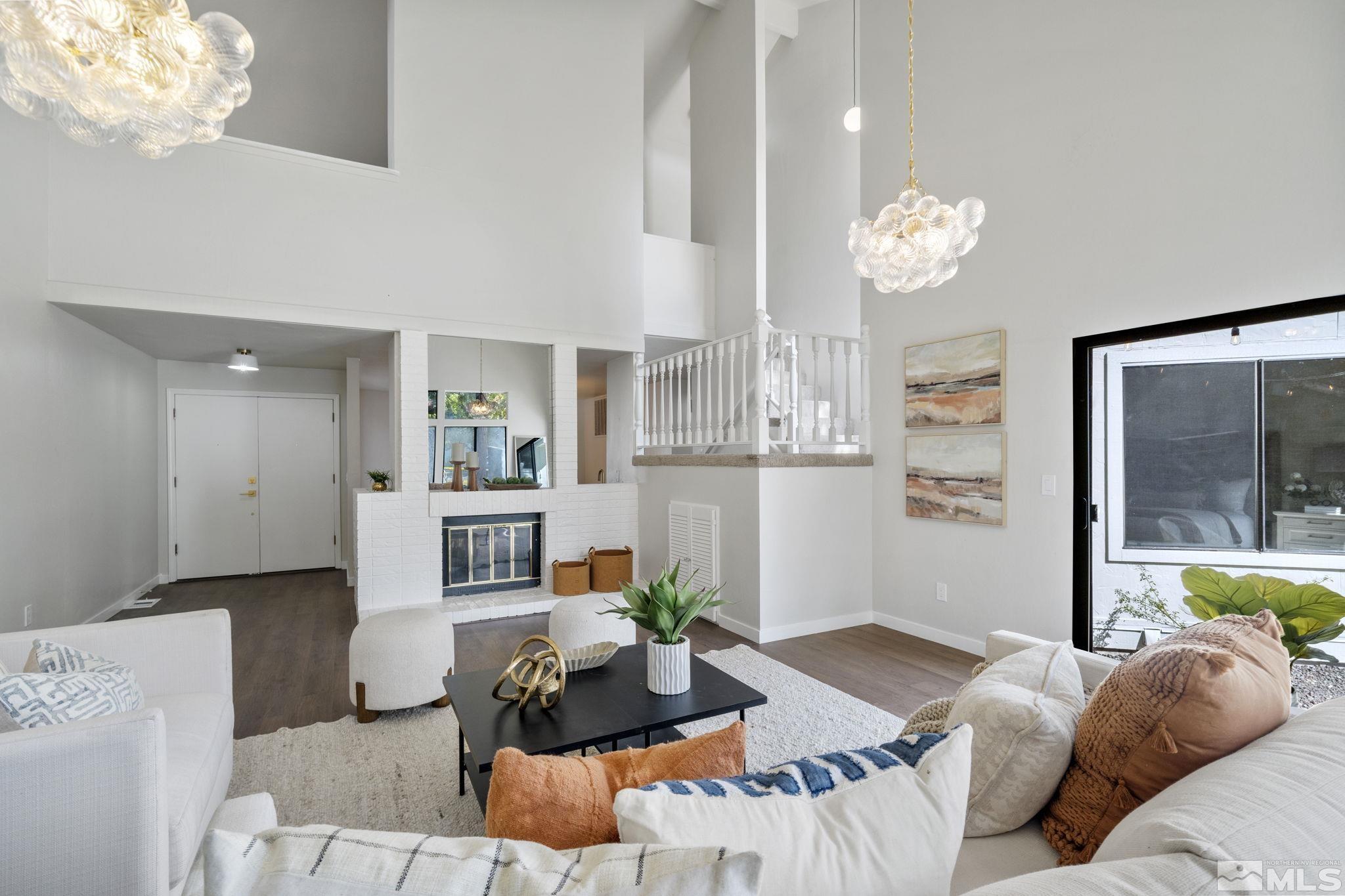 Photo #5: 240013026 Listing 