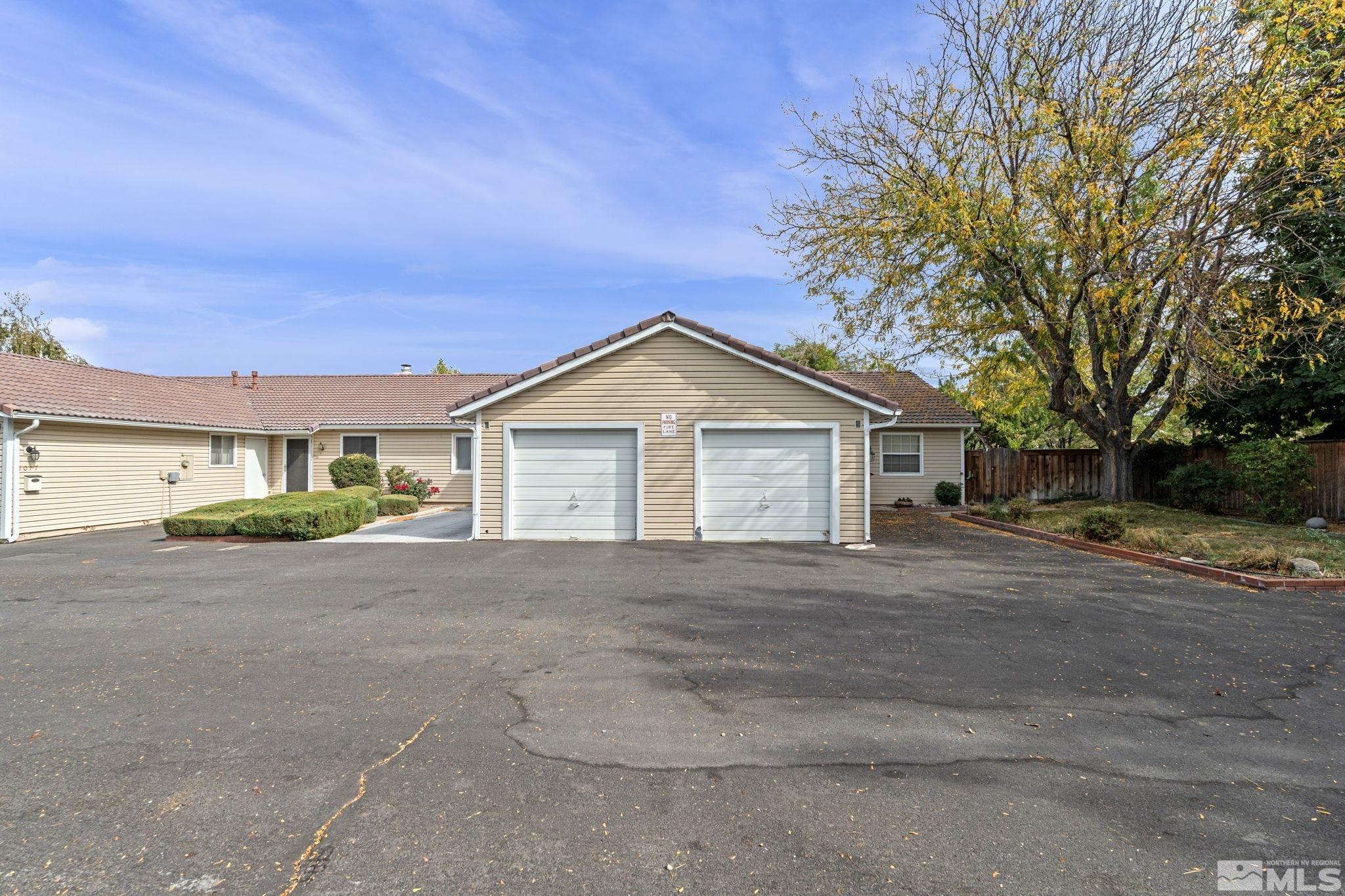 Photo #4: 240013125 Listing 