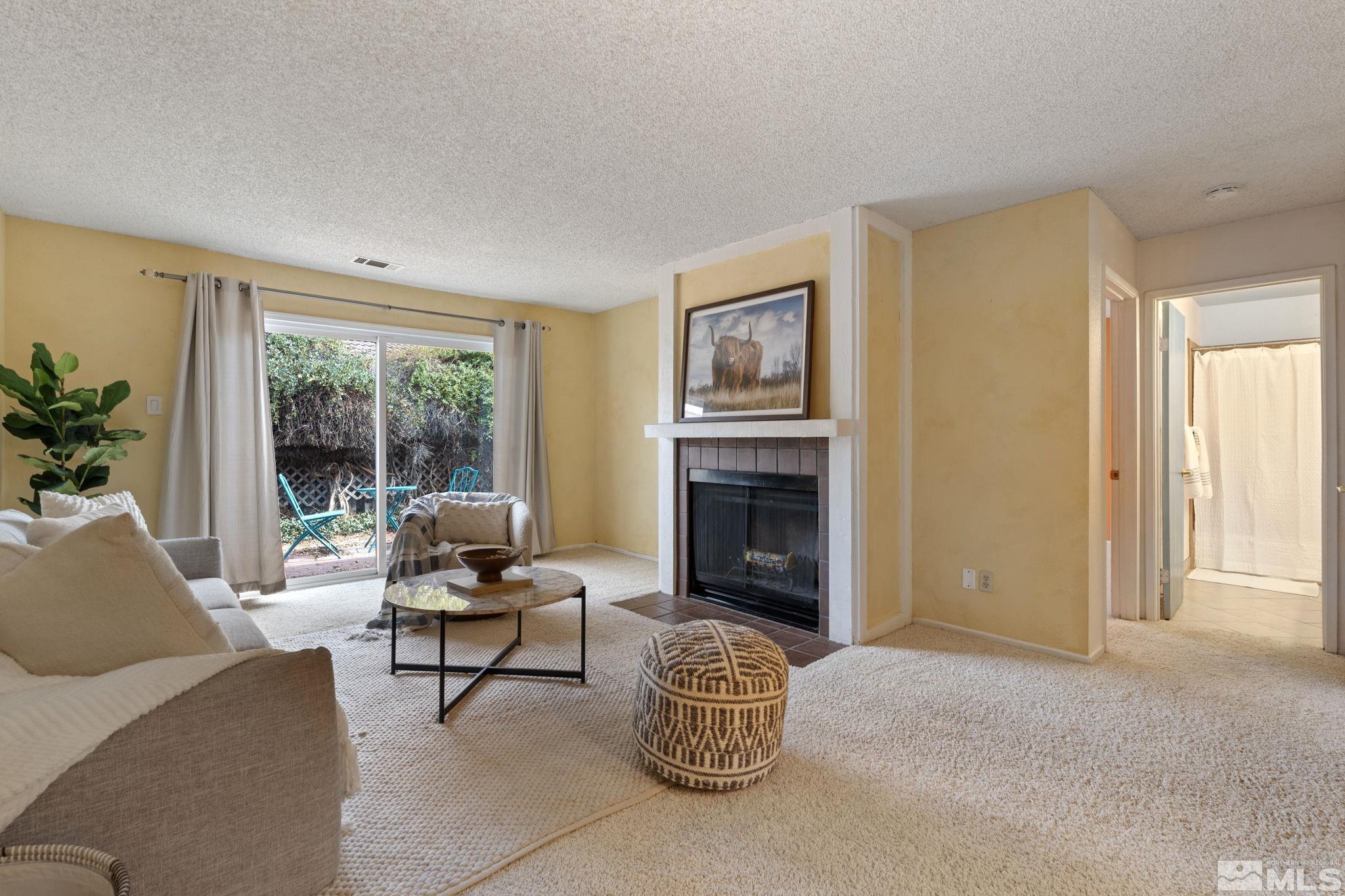 Photo #5: 240013125 Listing 