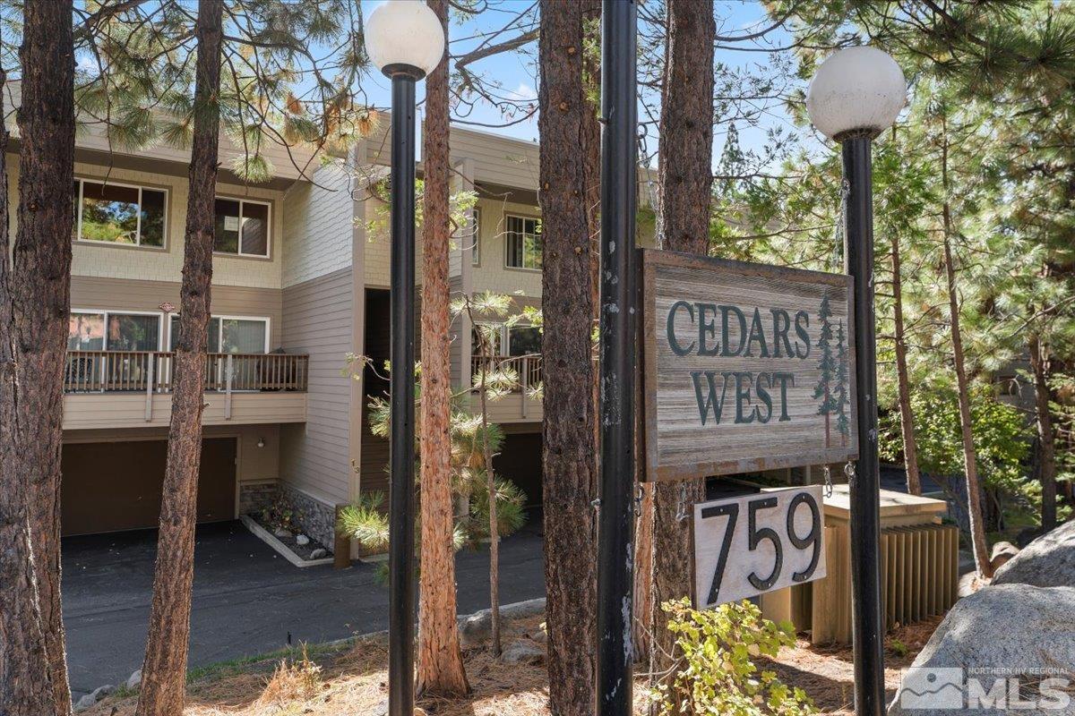 Photo #2: 240013205 Listing 