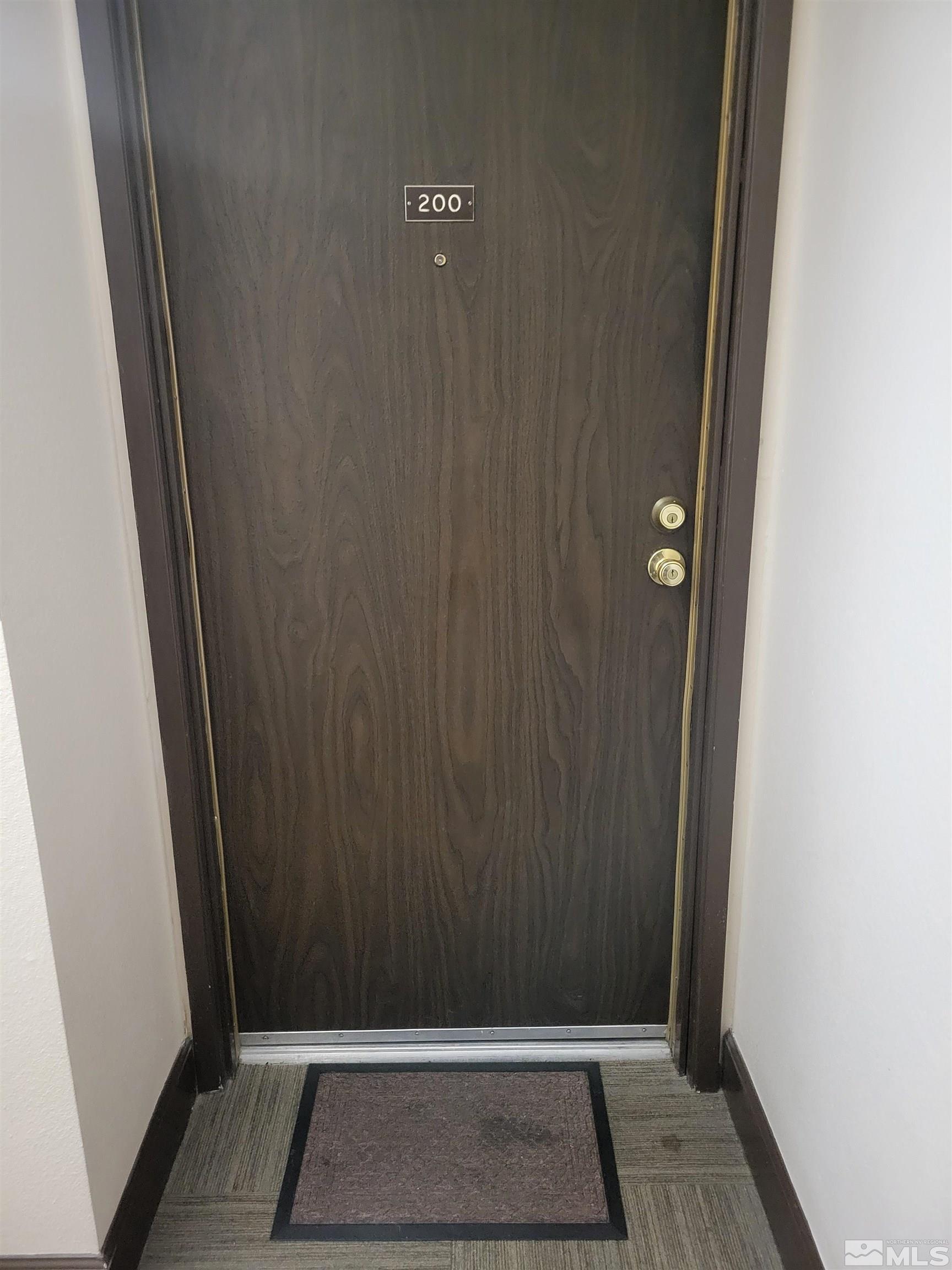 Photo #2: 240013315 Listing 