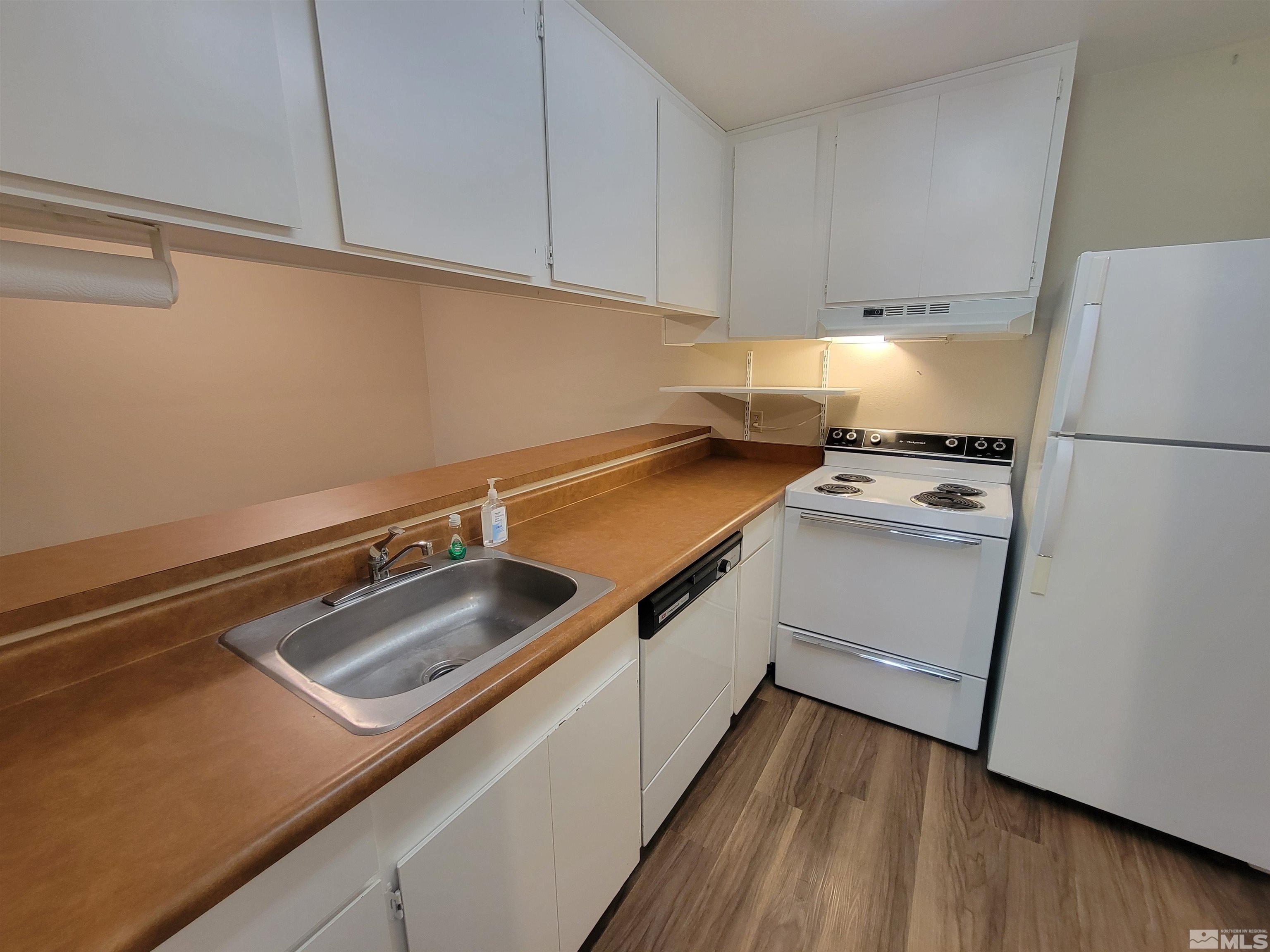 Photo #6: 240013315 Listing 