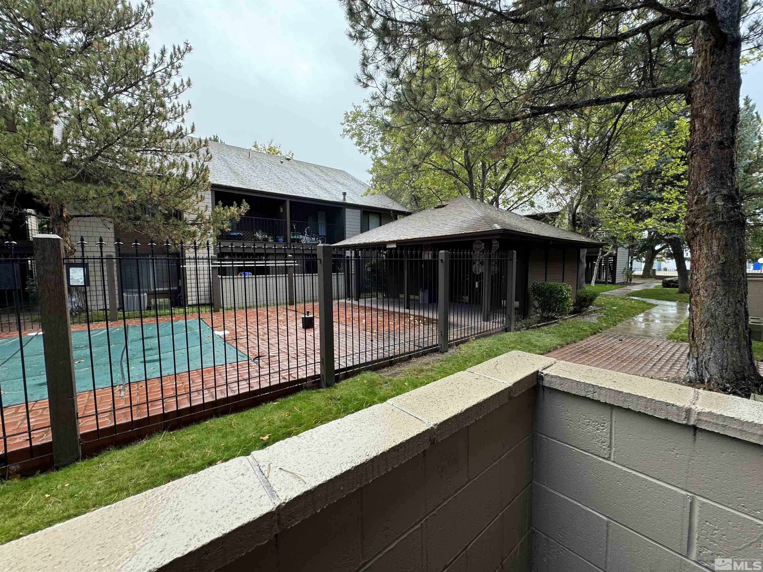 Photo #11: 240013411 Listing: Photo #11