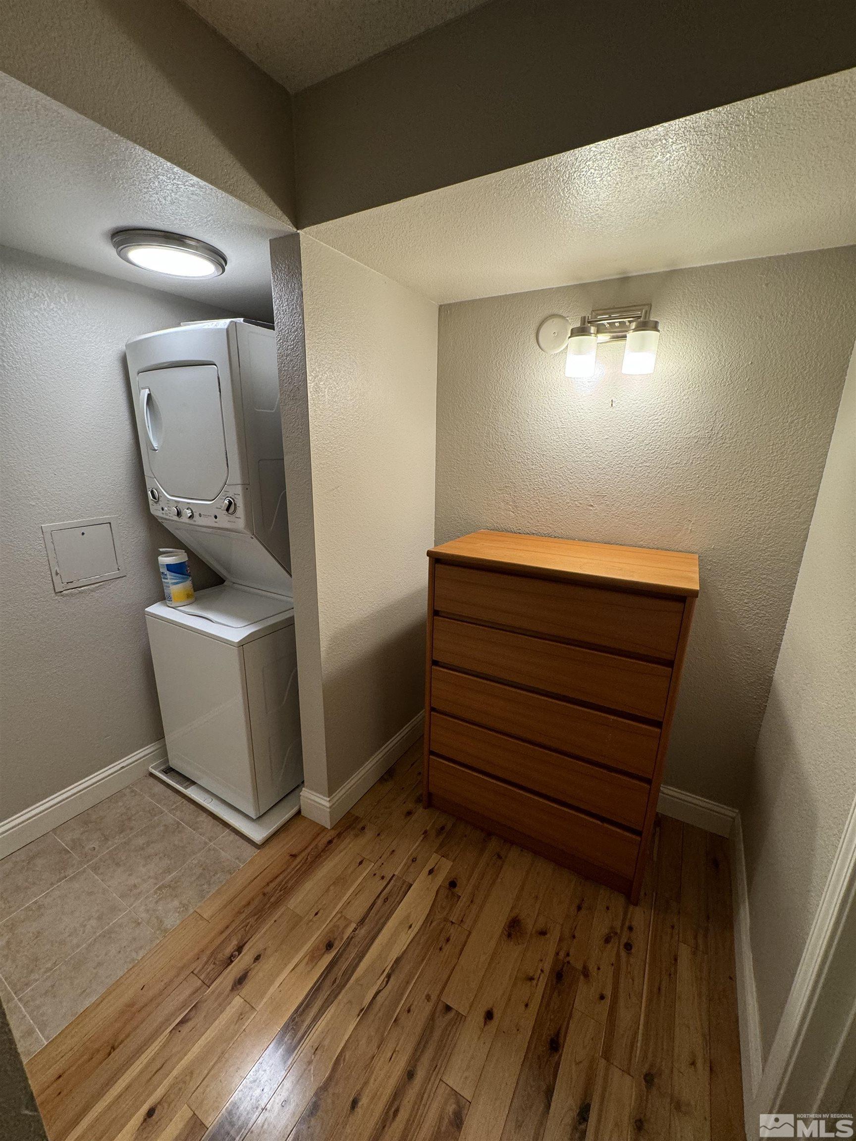 Photo #7: 240013411 Listing: Photo #7