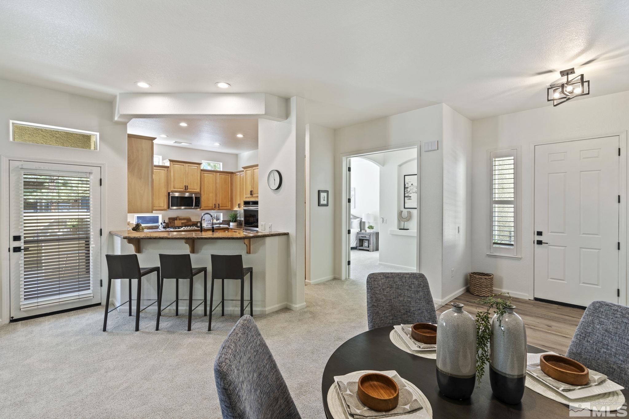 Photo #4: 240013548 Listing 
