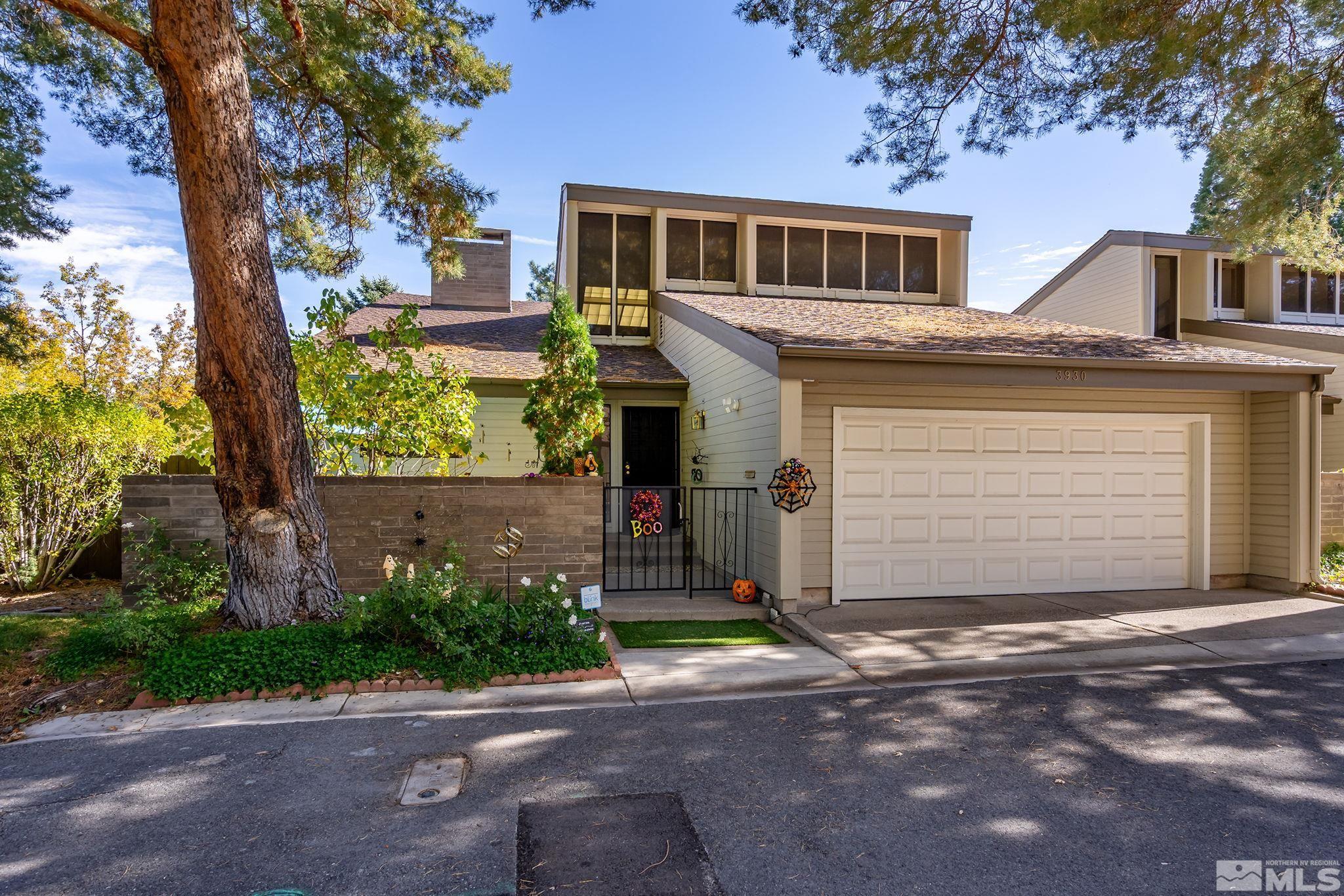 Photo #2: 240013673 Listing 