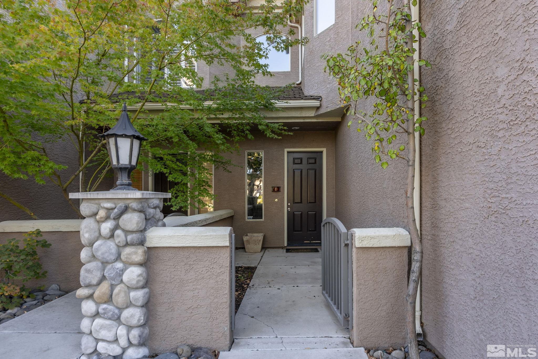 Photo #2: 240013813 Listing 