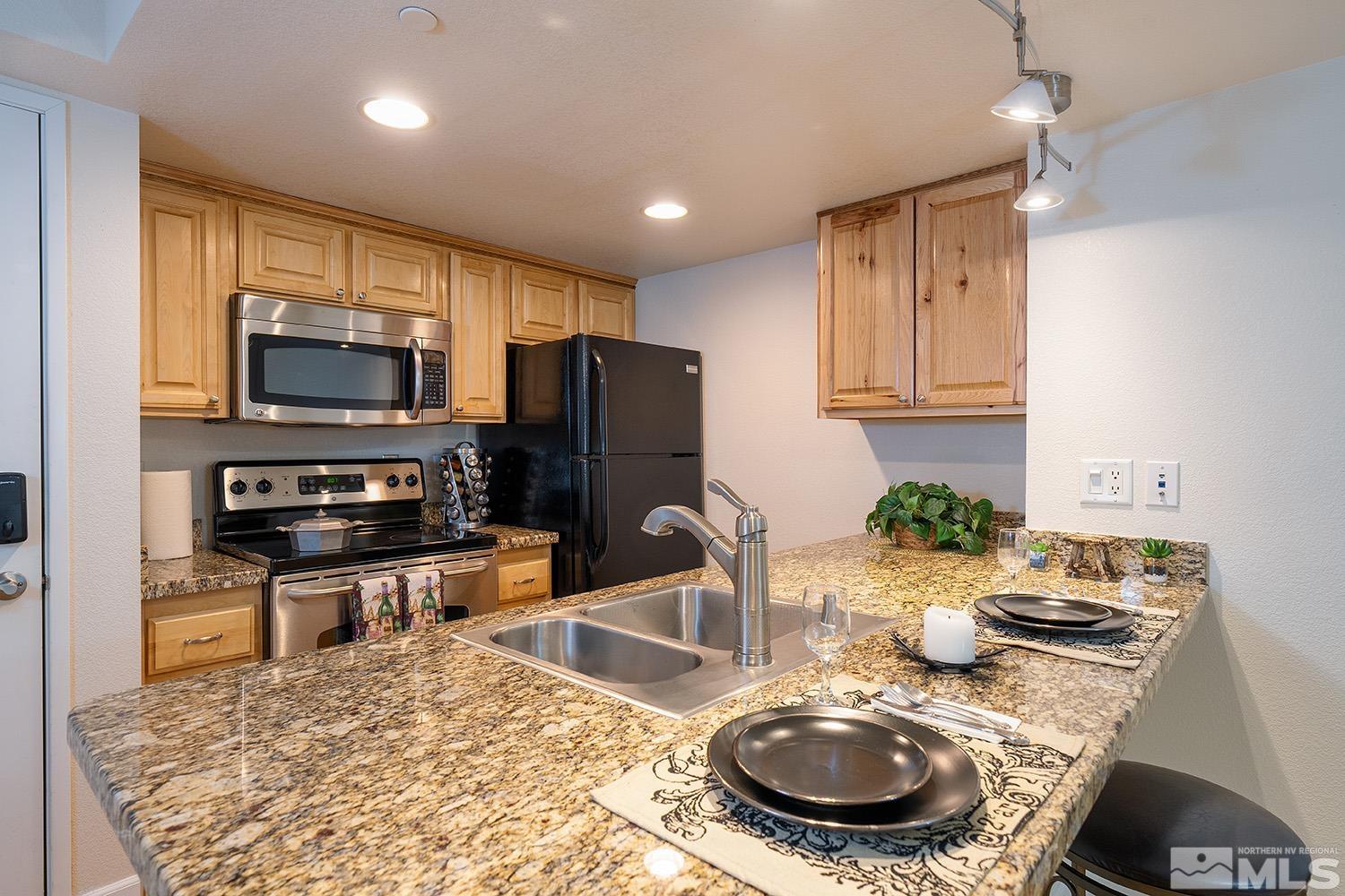 Photo #10: 240013825 Listing: Photo #10