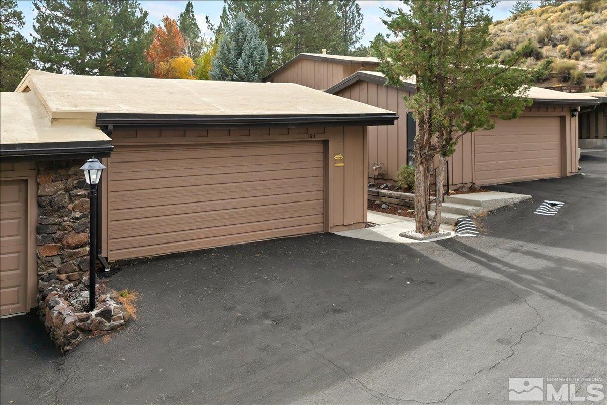 Photo #2: 240014134 Listing 