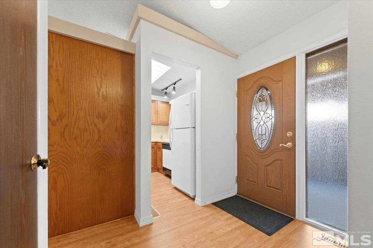 Photo #5: 240014134 Listing 