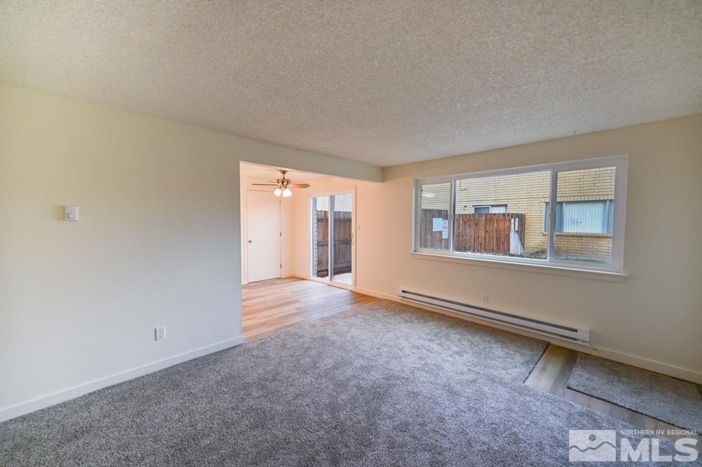 Photo #6: 240014136 Listing 