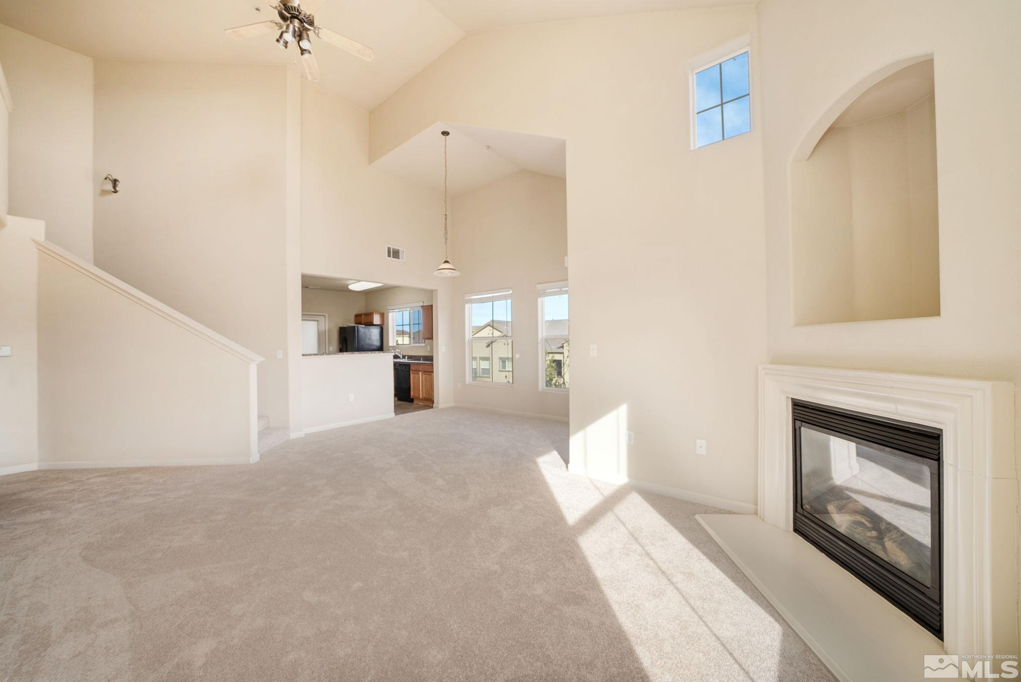 Photo #4: 240014141 Listing 