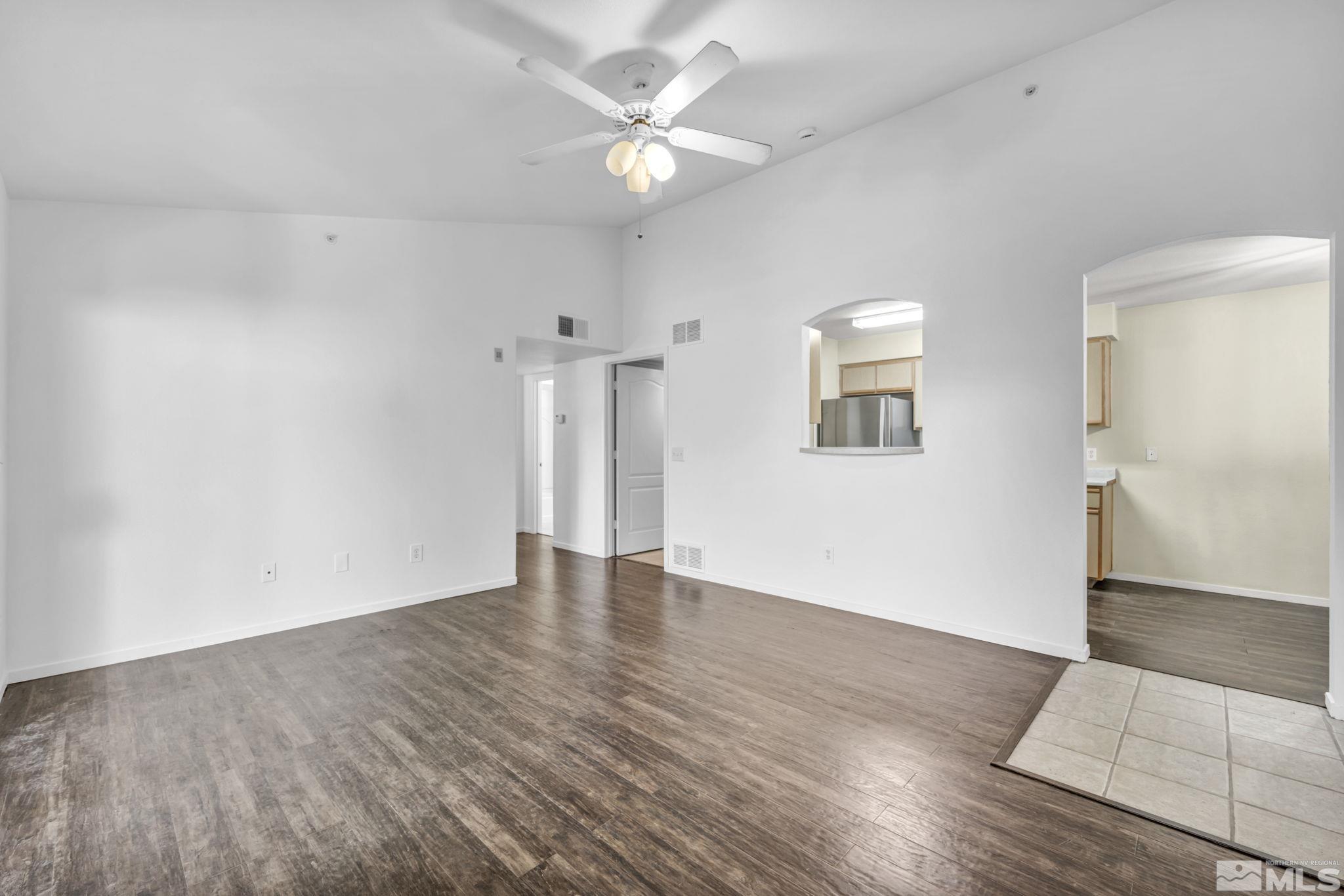 Photo #5: 240014212 Listing 