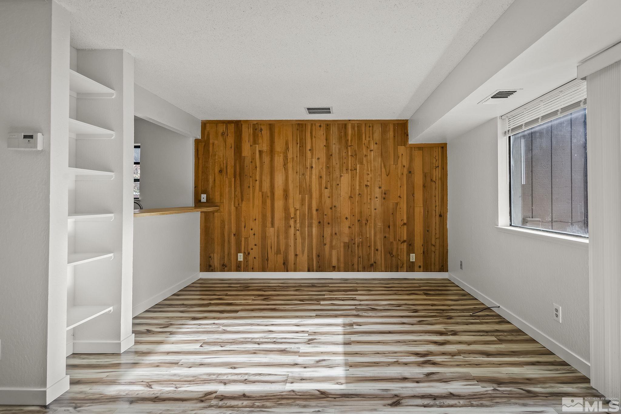 Photo #6: 240014365 Listing 