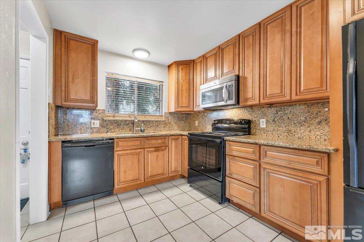 Photo #6: 240014597 Listing 
