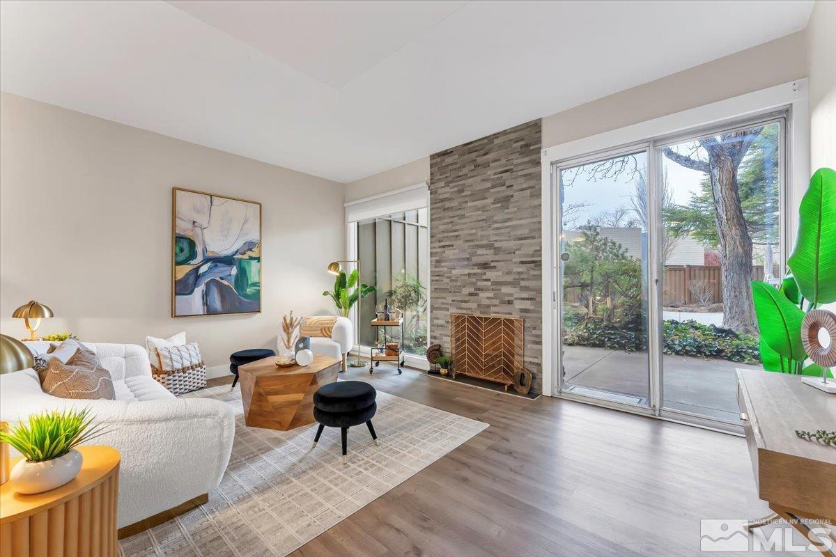 More Details about MLS # 240014662 : 1319 JONES