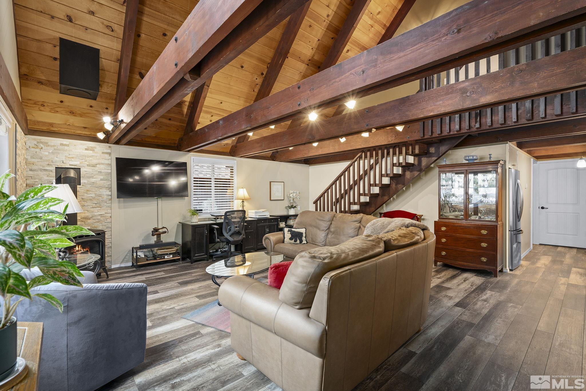 Photo #4: 240014737 Listing 