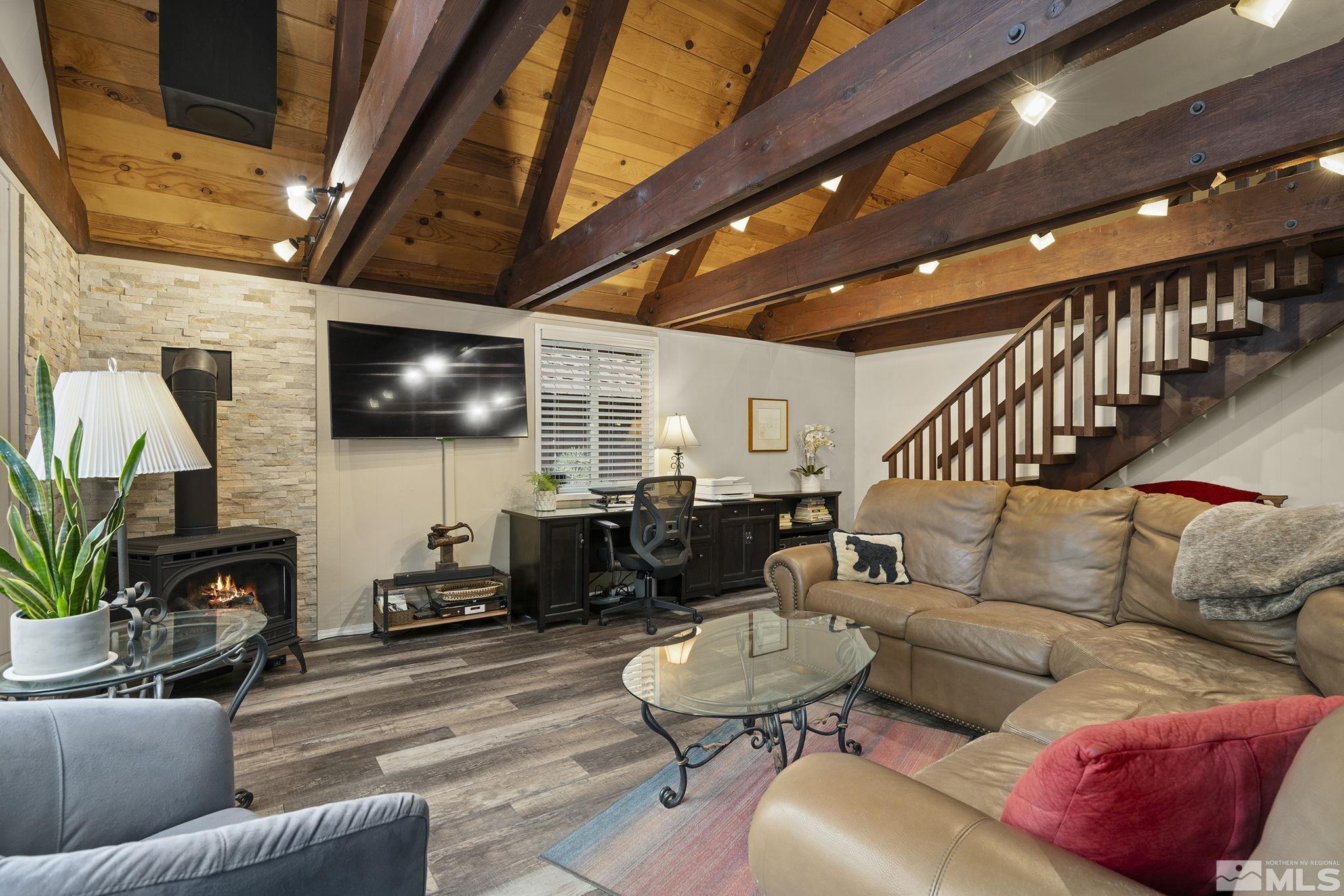 Photo #5: 240014737 Listing 
