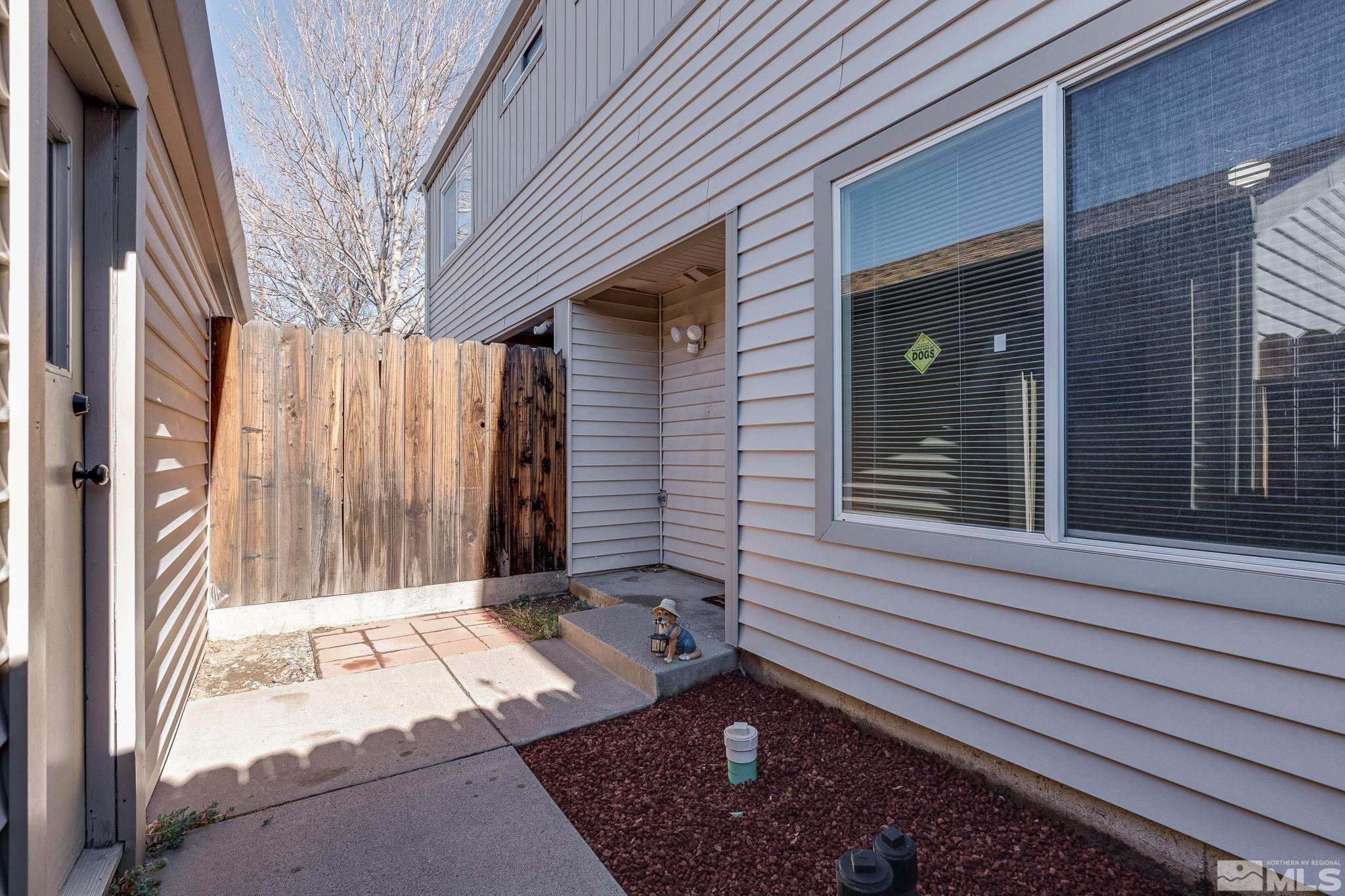 Photo #6: 240014889 Listing 