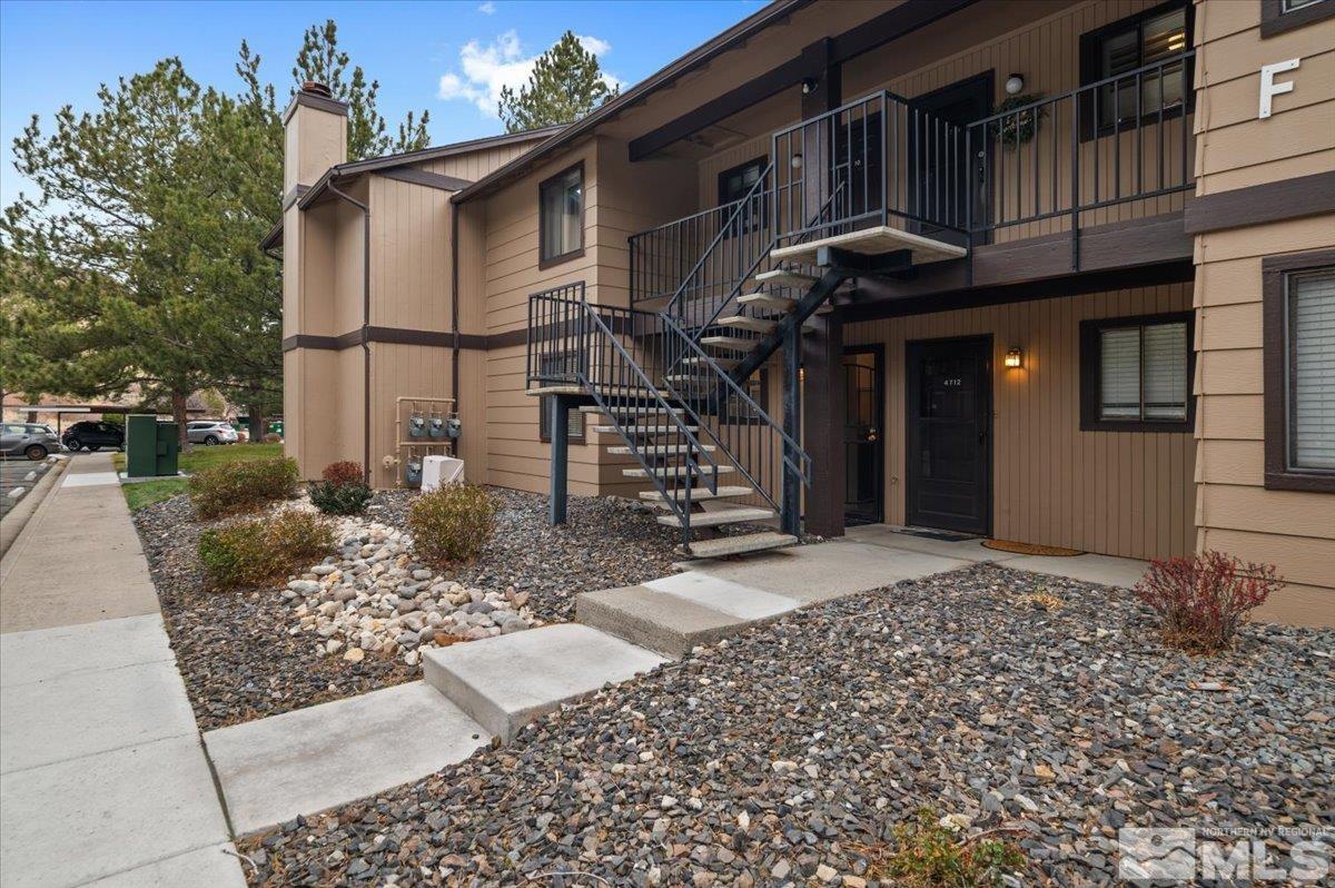 Photo #2: 240014926 Listing 