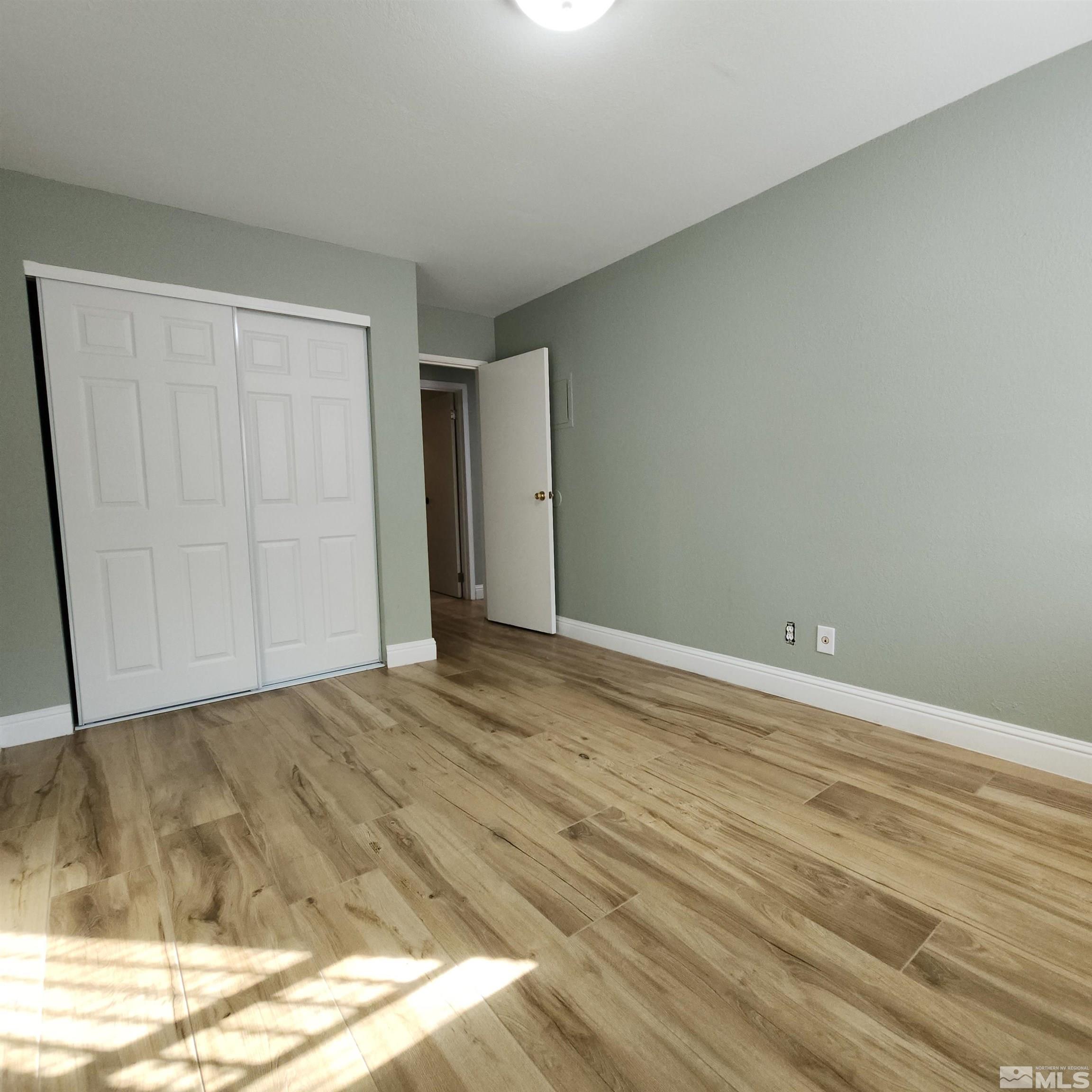 Photo #11: 240015054 Listing: Photo #11