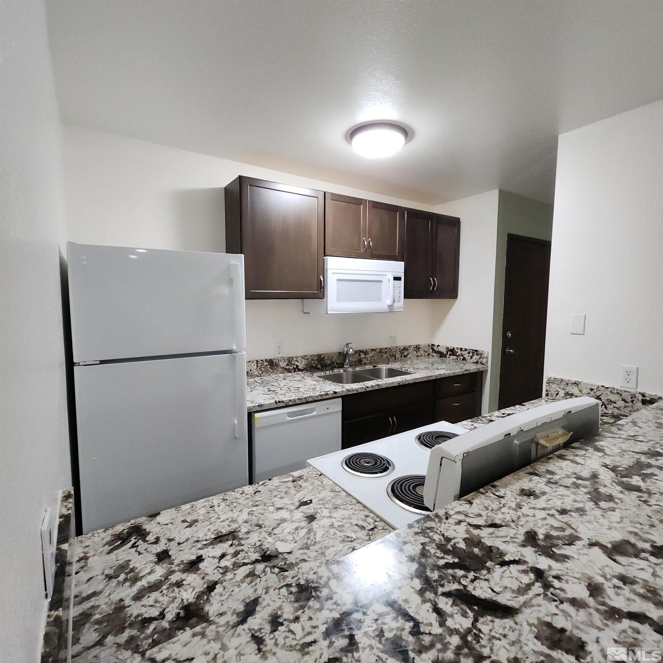 Photo #7: 240015054 Listing: Photo #7