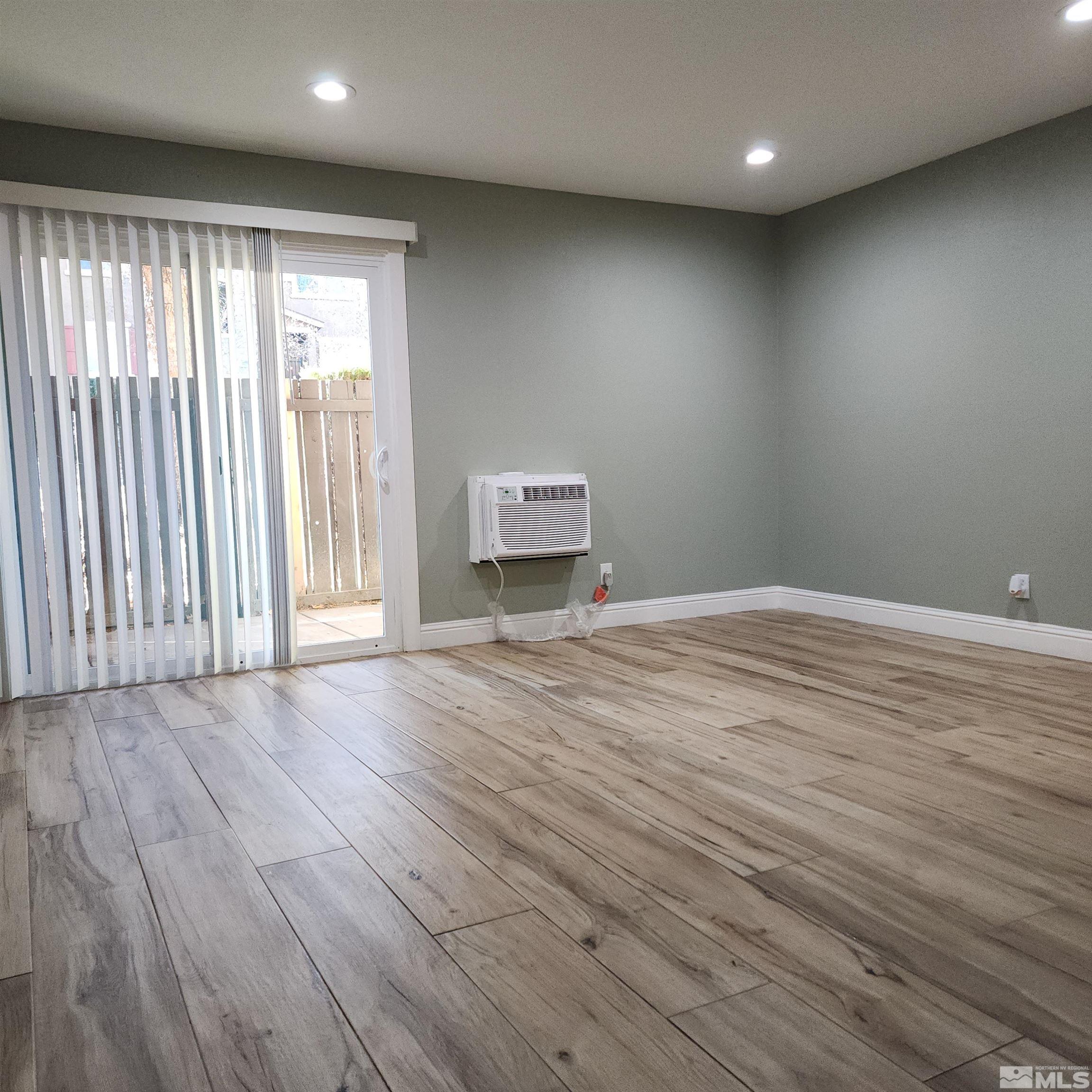 Photo #9: 240015054 Listing: Photo #9