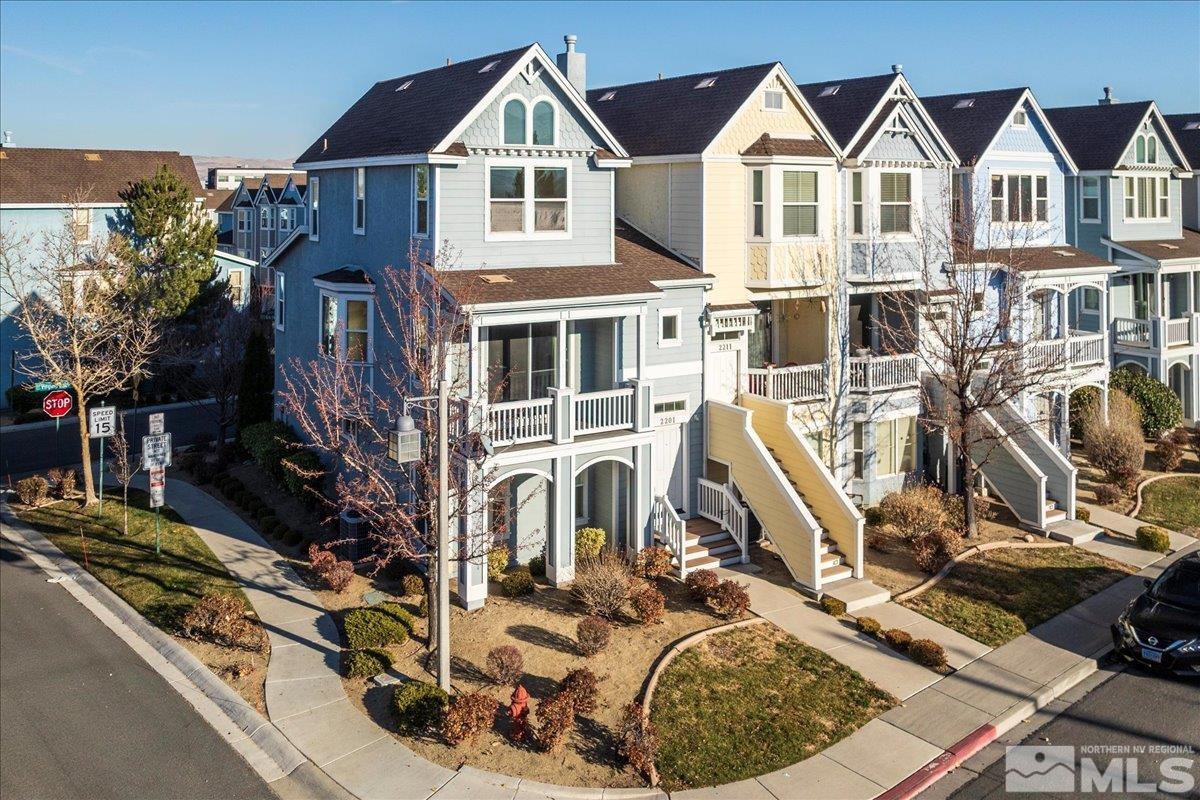 Photo #3: 240015063 Listing 