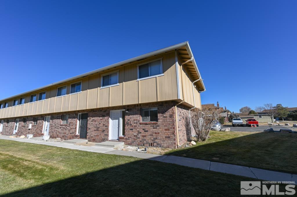 Photo #2: 240015098 Listing 