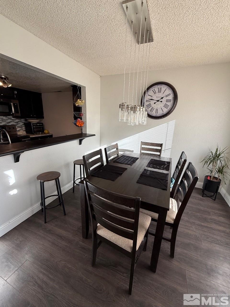 Photo #5: 240015190 Listing 