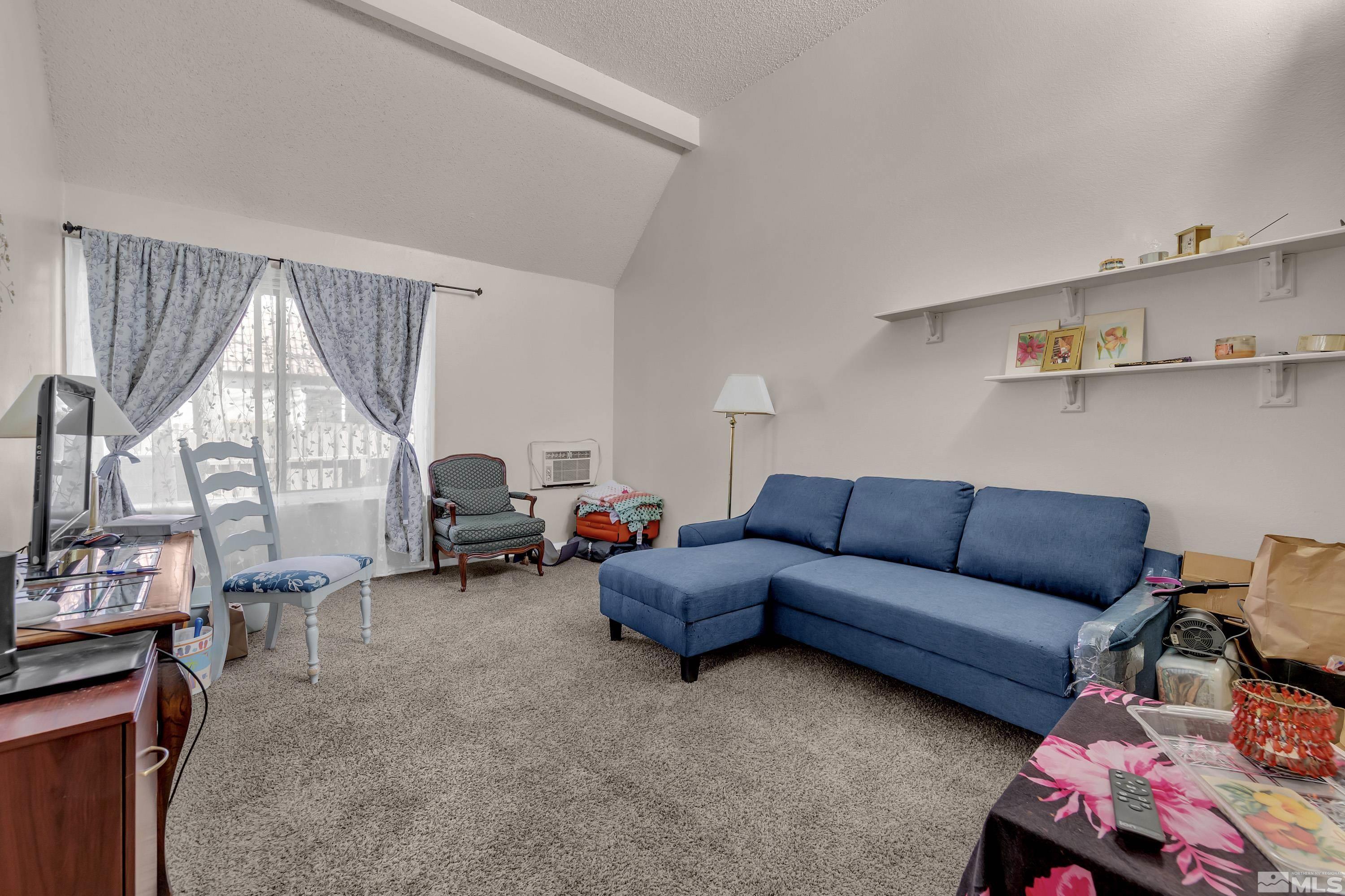 Photo #3: 240015249 Listing 