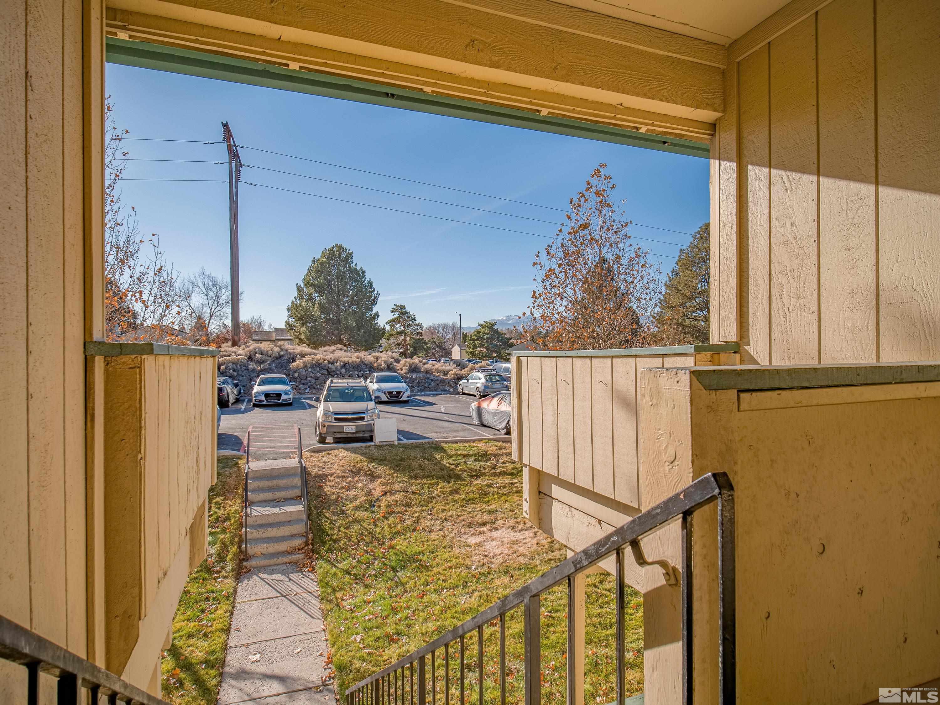 Photo #4: 240015344 Listing 