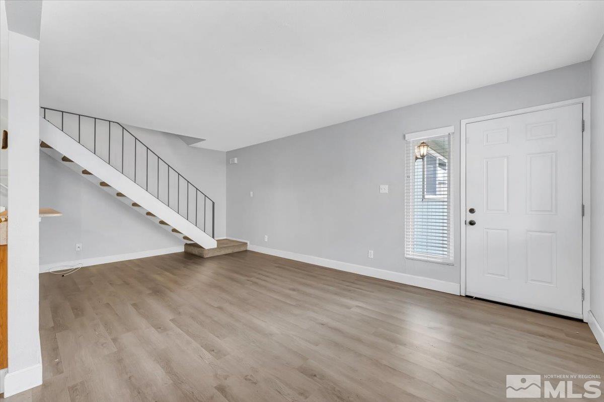 Photo #4: 240015362 Listing 