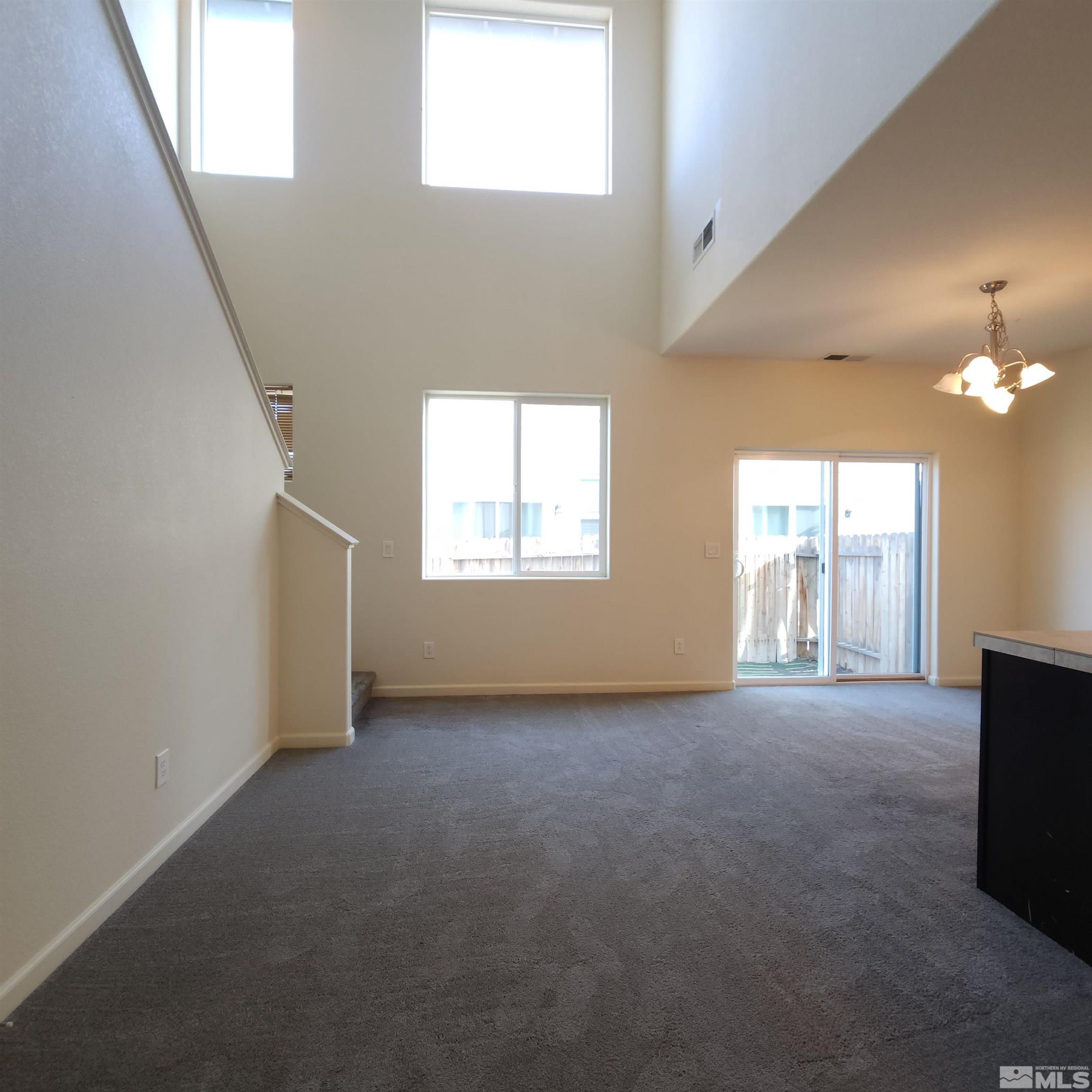 Photo #13: 240015415 Listing: Photo #13