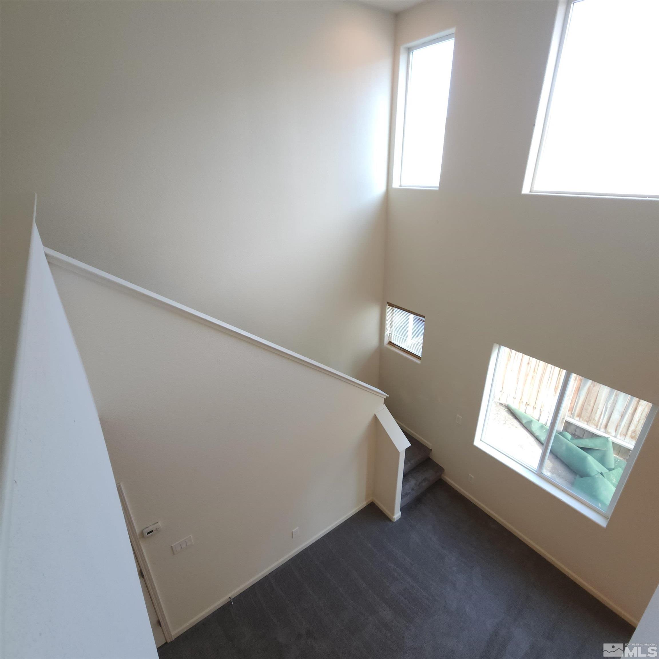Photo #14: 240015415 Listing: Photo #14