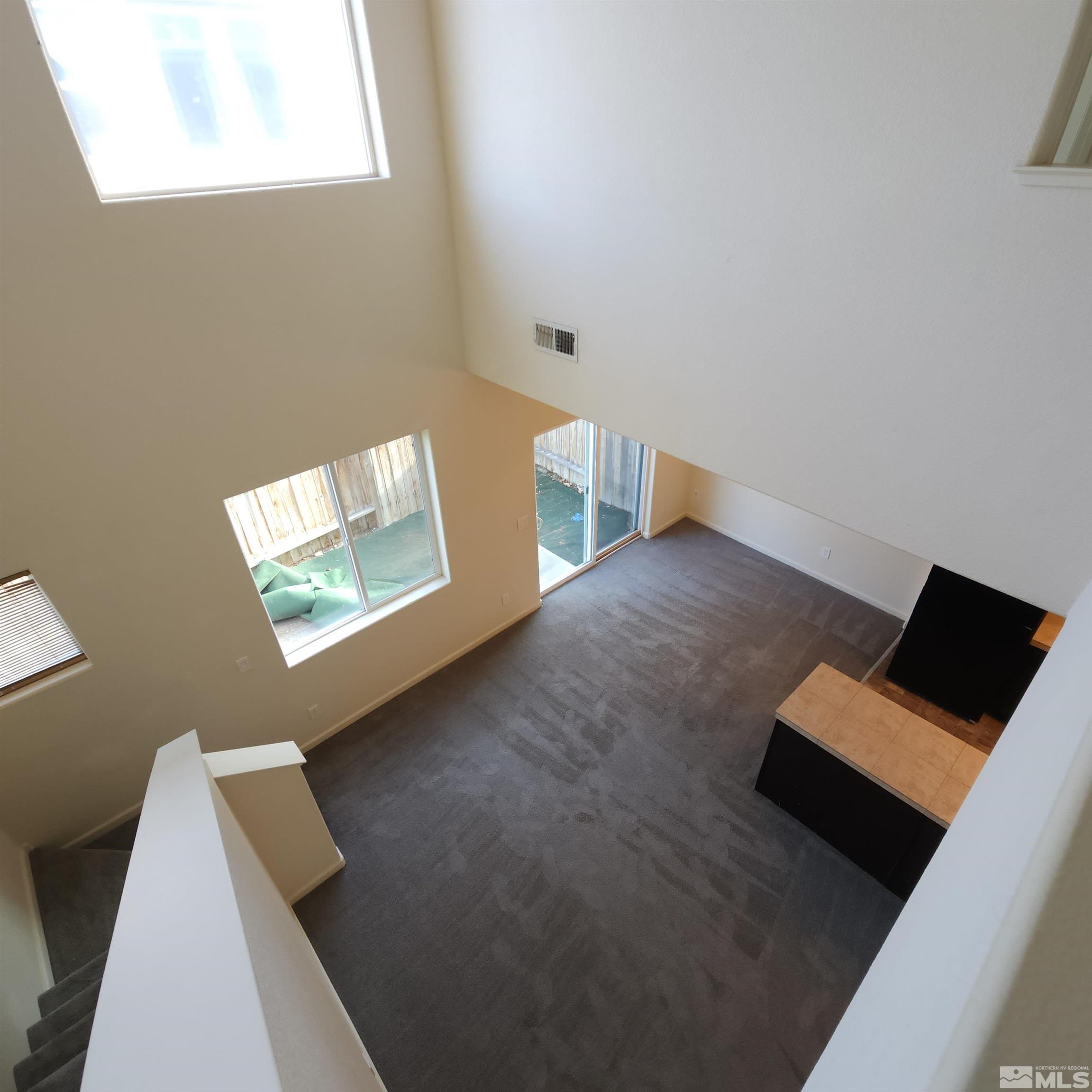 Photo #15: 240015415 Listing: Photo #15
