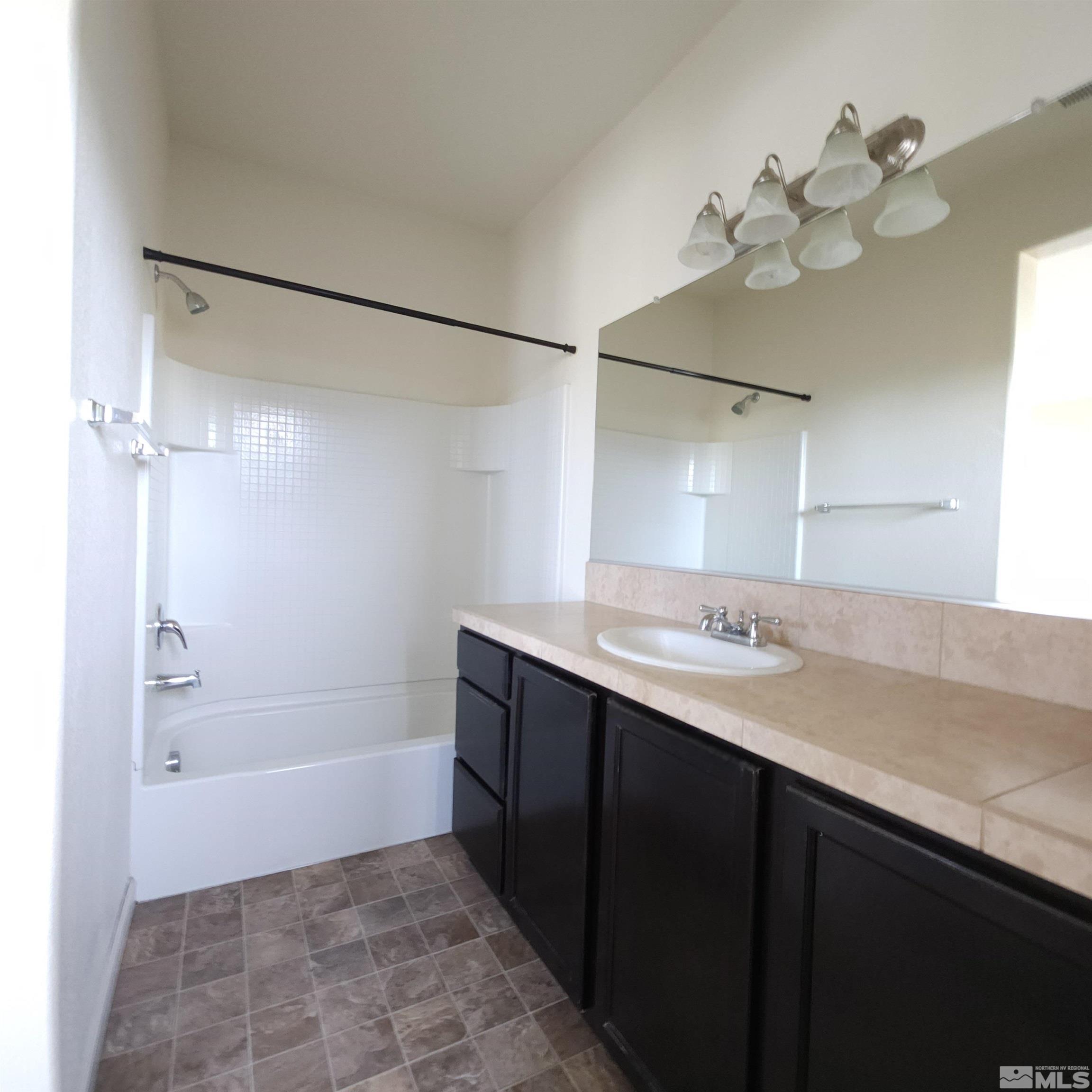 Photo #25: 240015415 Listing: Photo #25