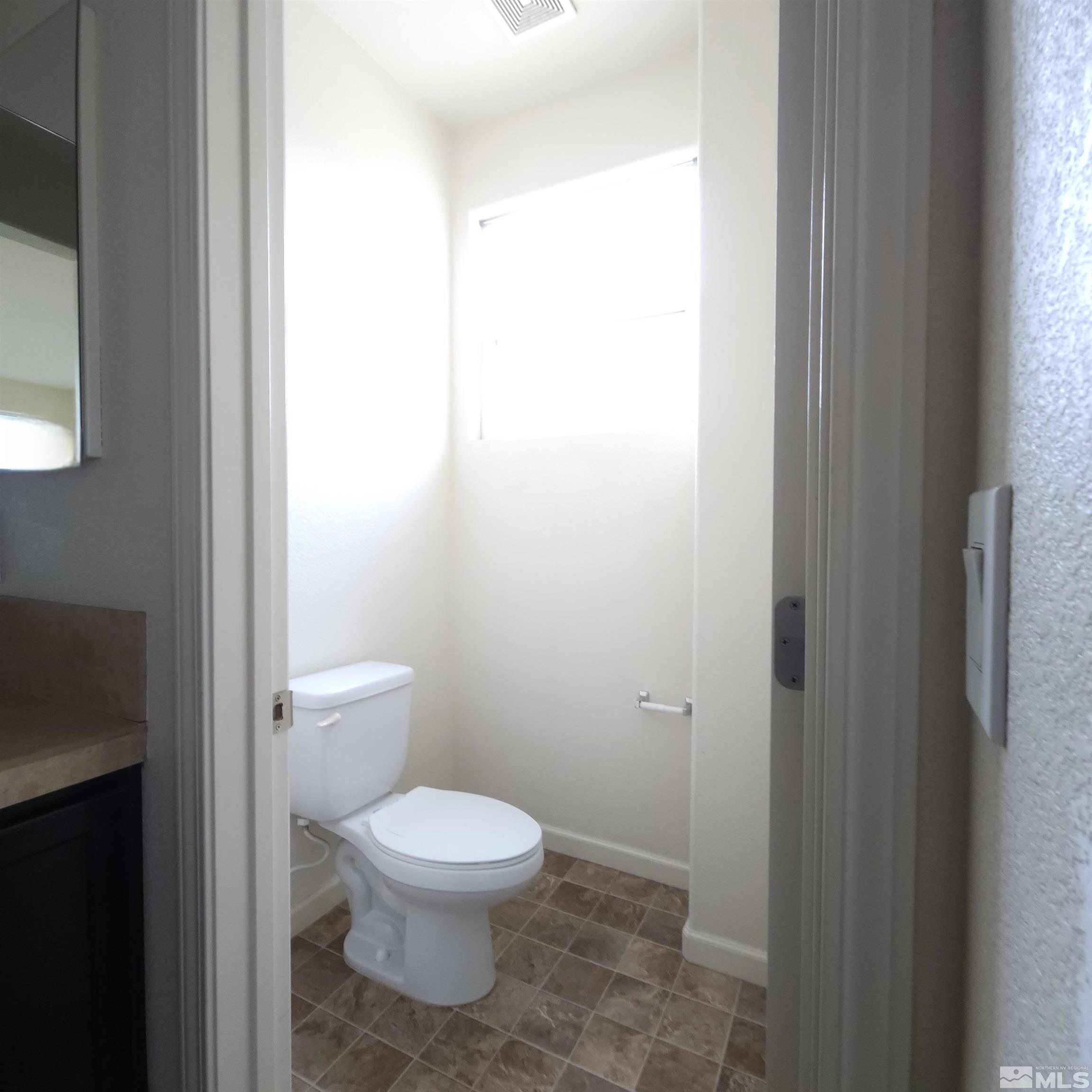 Photo #26: 240015415 Listing: Photo #26